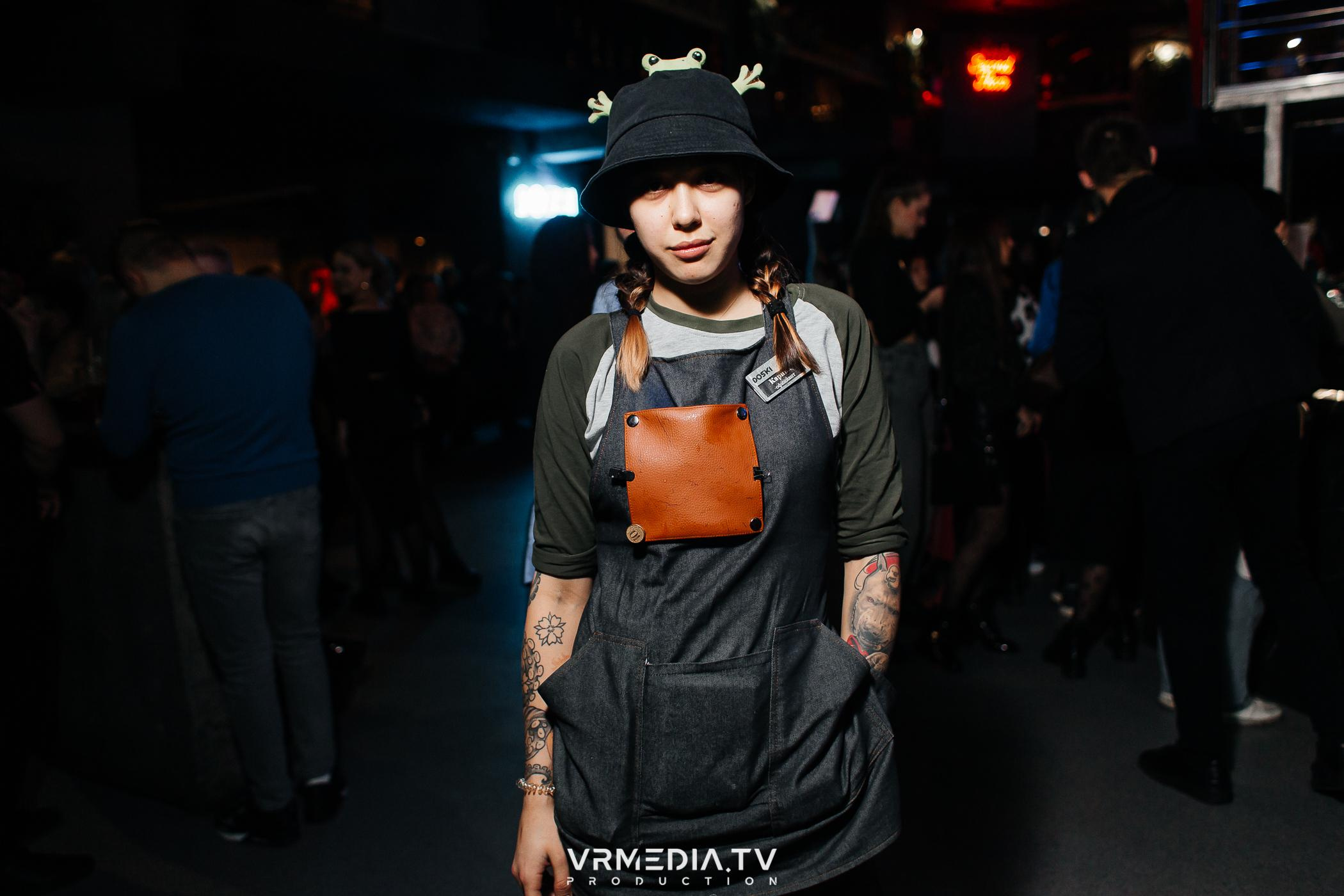 Выходные в баре «DOSKI»