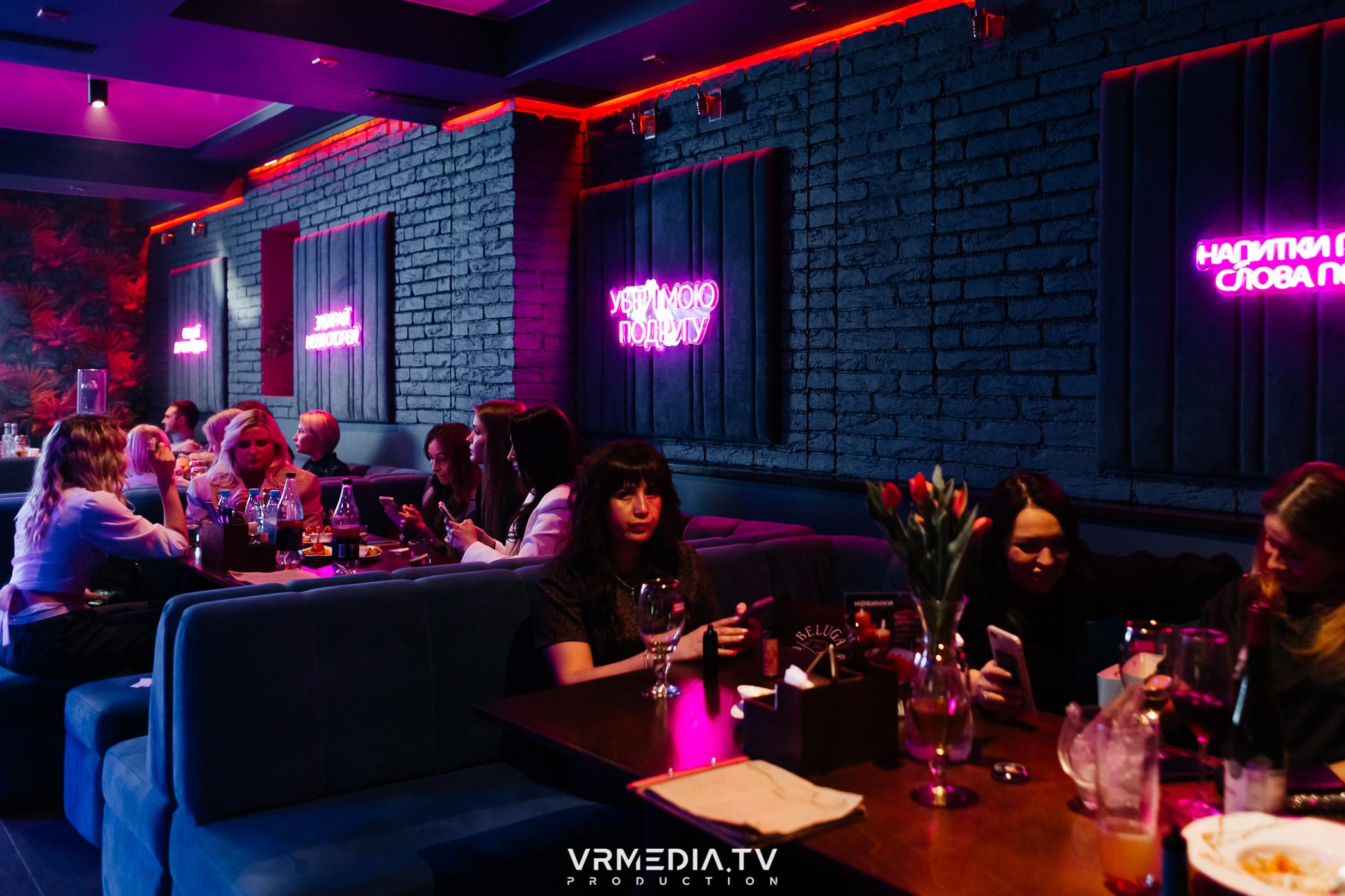 Woman party в караоке-баре «Opera»