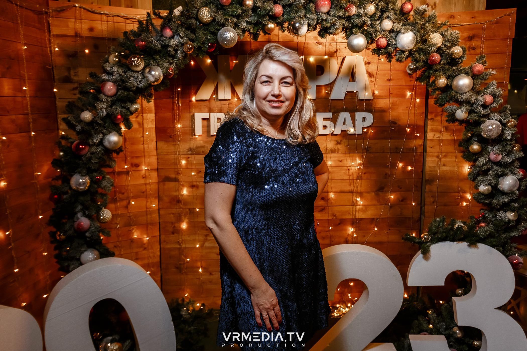 Жаркий новогодний корпоратив в гриль-баре «Жара»