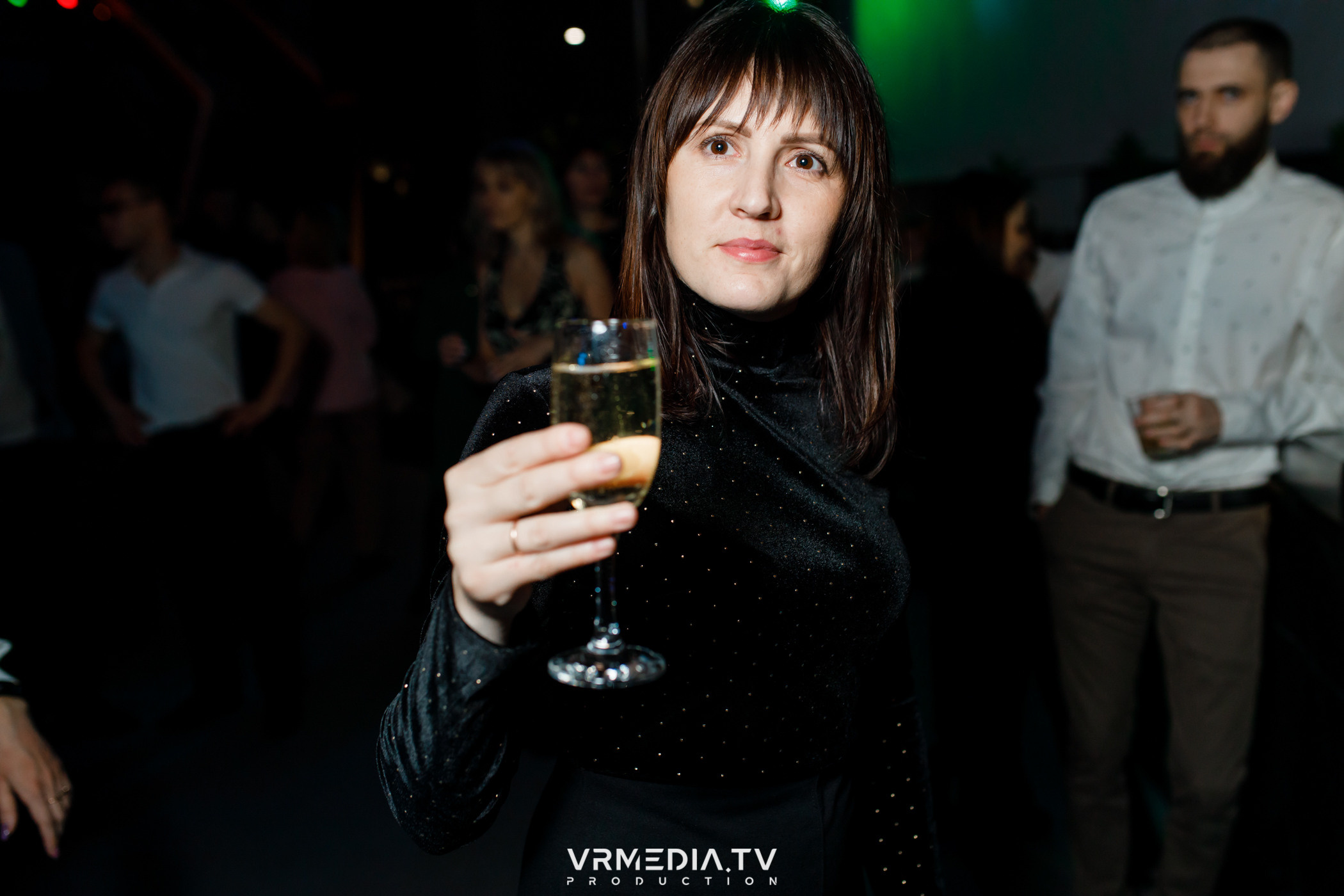 Выходные в баре «DOSKI»