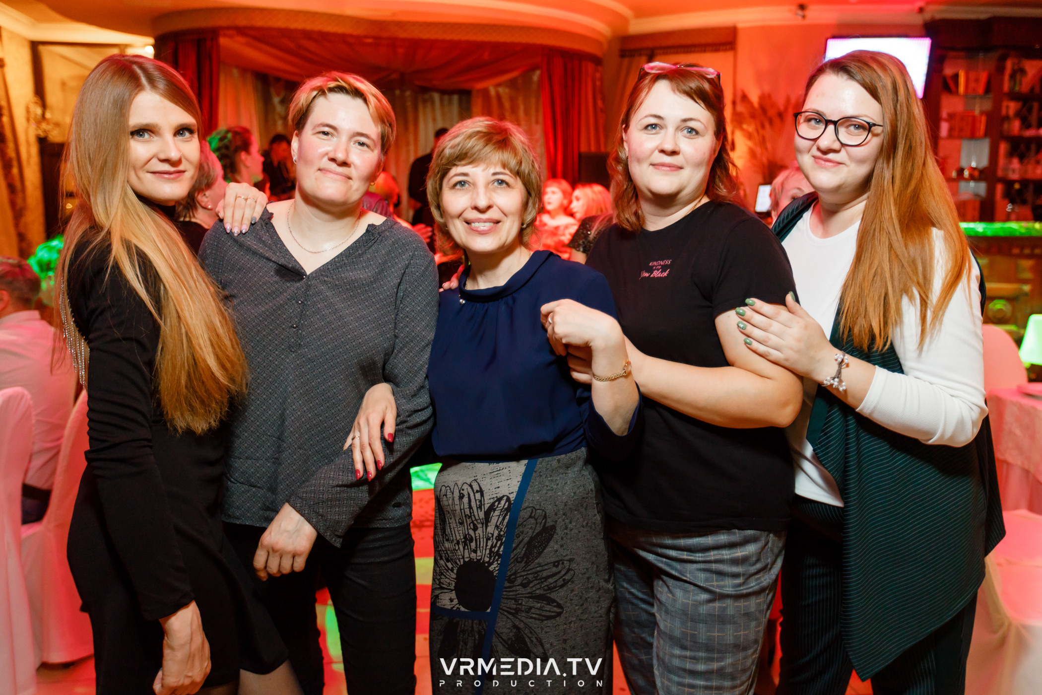 Международный женский день в ресторане «Лазурный Берег»