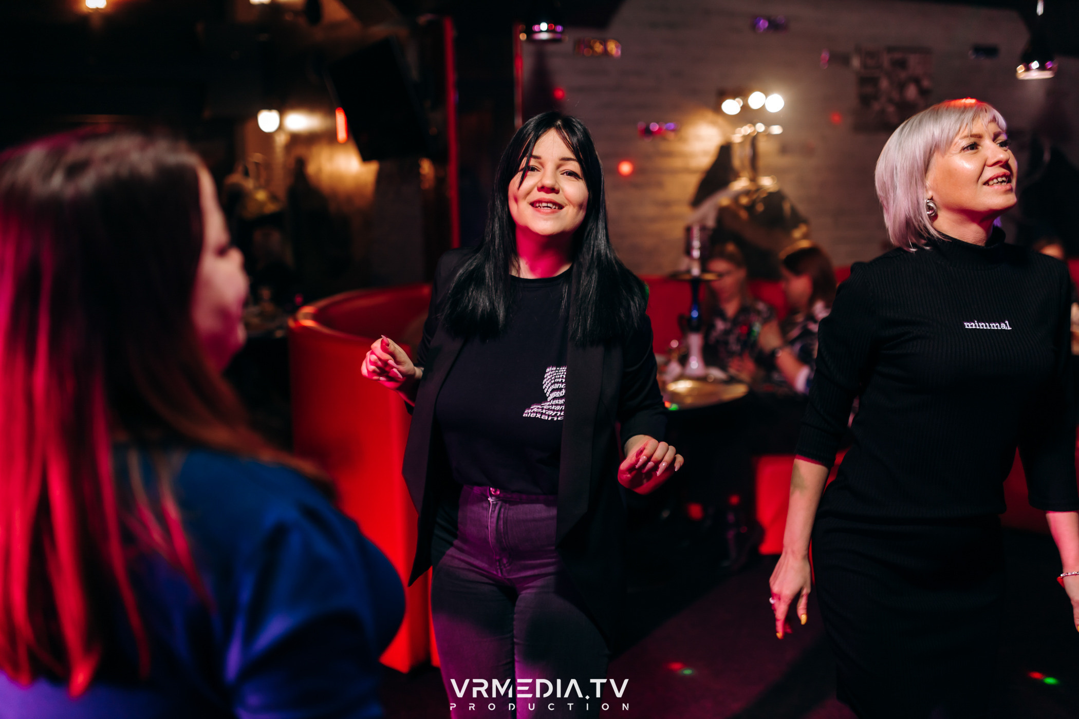 Международный женский день в караоке-баре «Chicago»