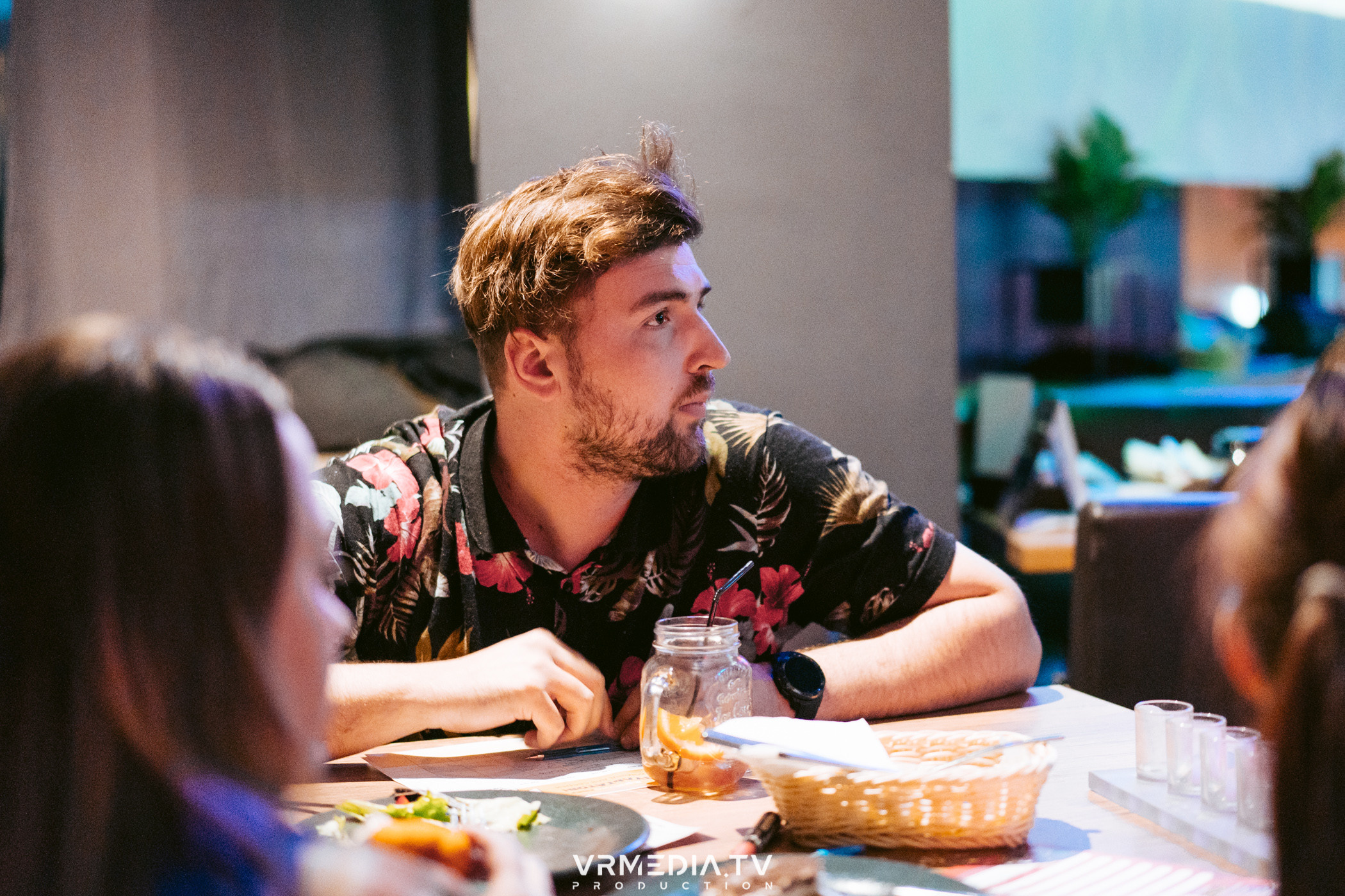 WoW QuiZ в баре «DOSKI»