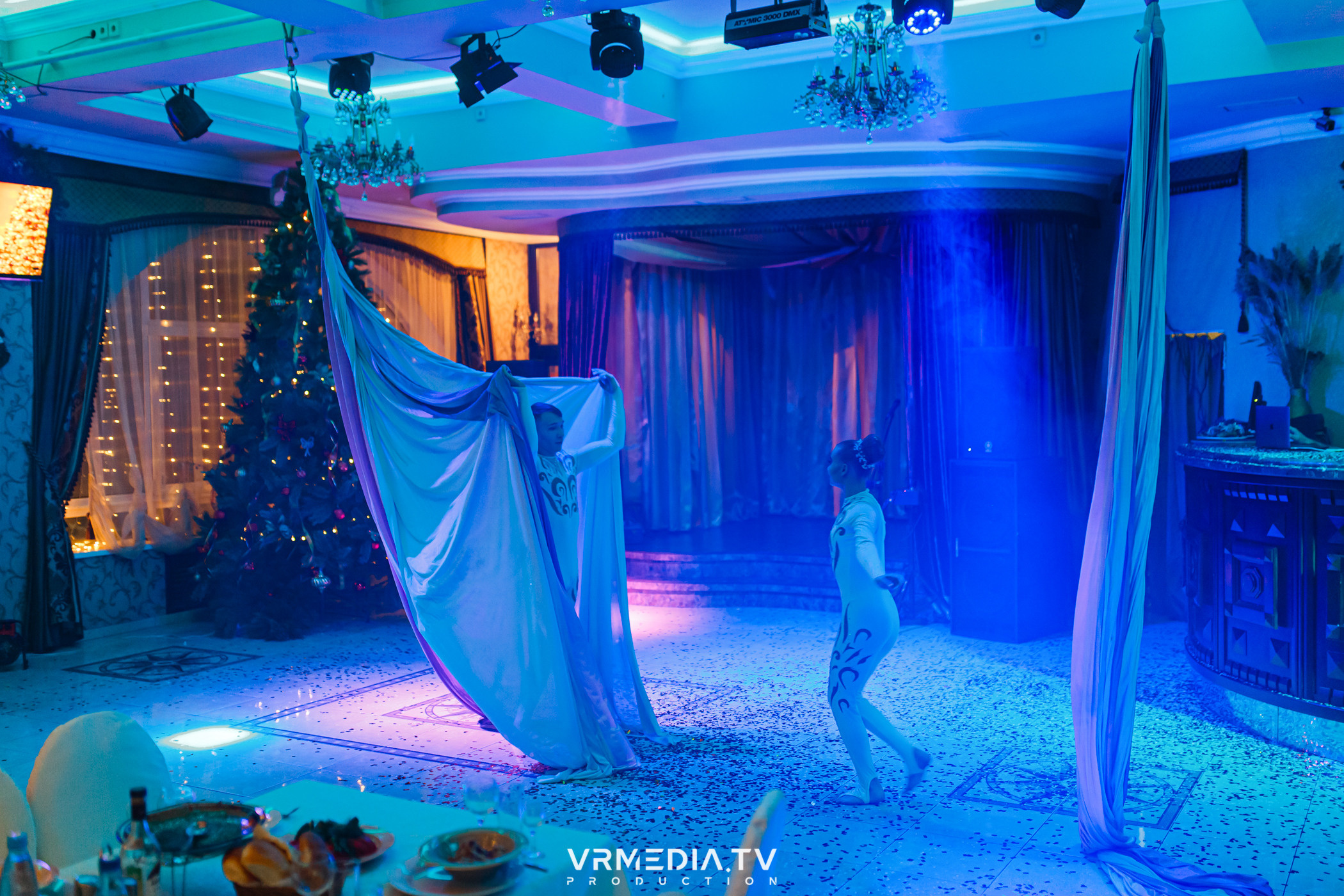 «Новогодний Мюзикл» в ресторане «Лазурный Берег»