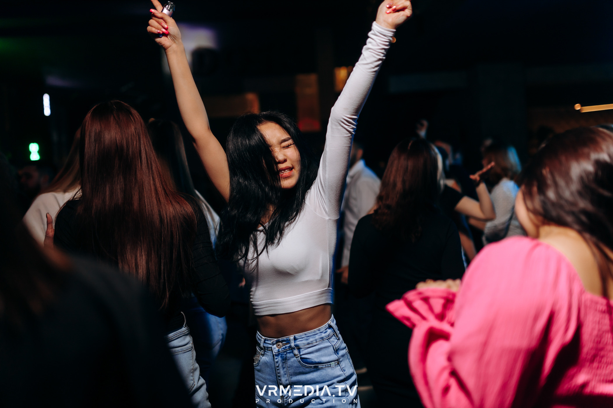 Выходные в баре «DOSKI»