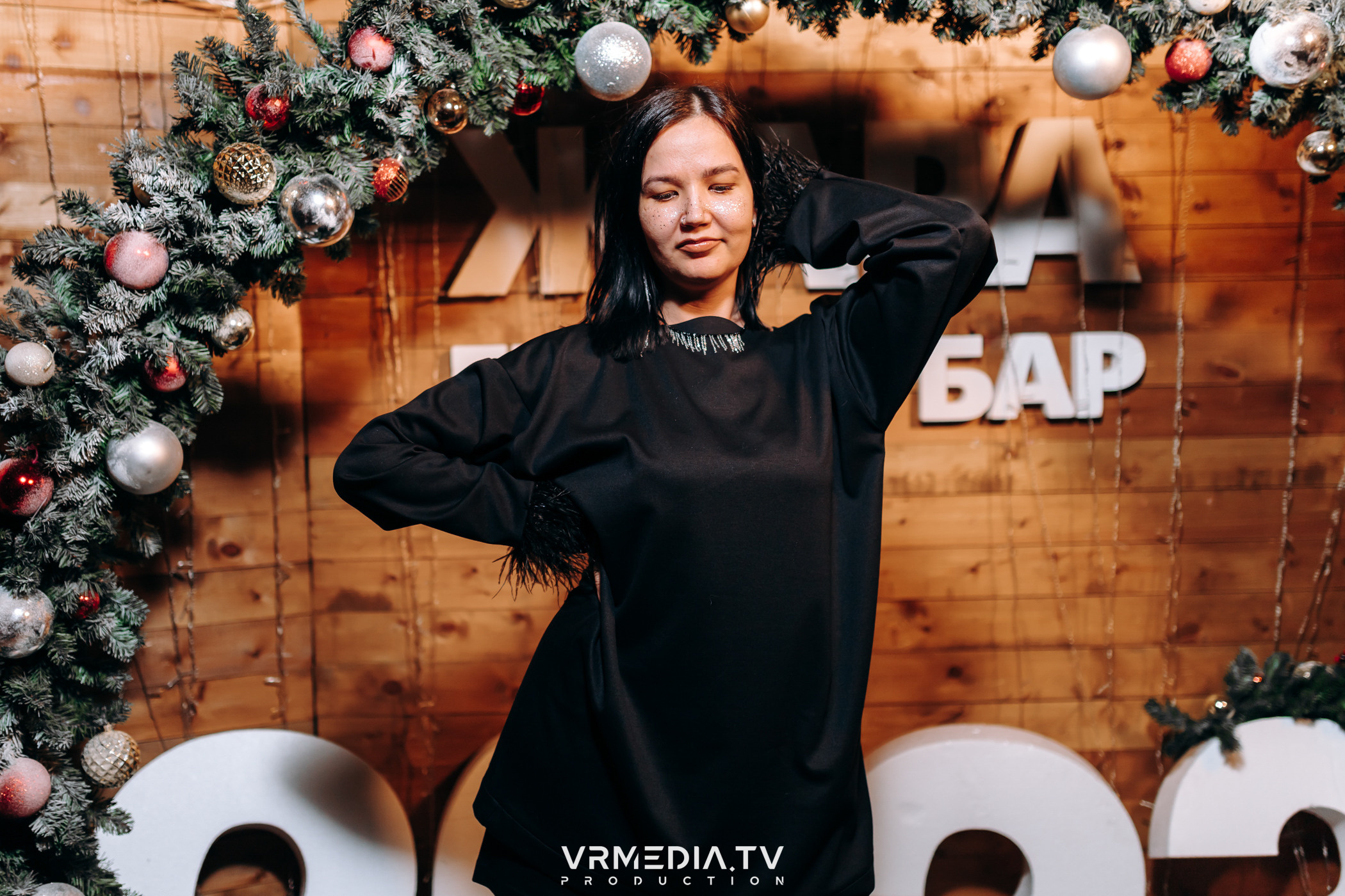 Жаркий новогодний корпоратив в гриль-баре «Жара»