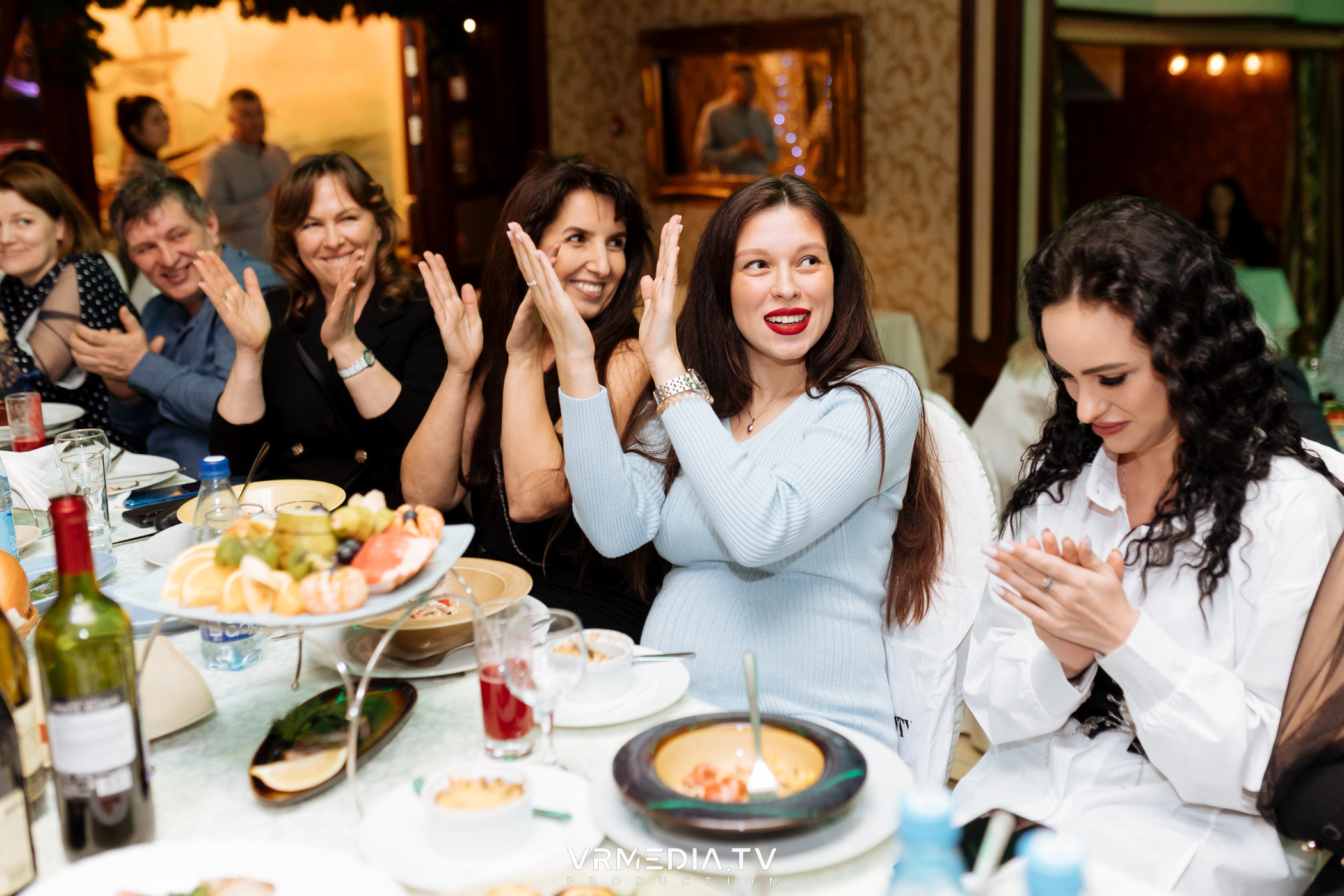 «Новогодний Мюзикл» в ресторане «Лазурный Берег»