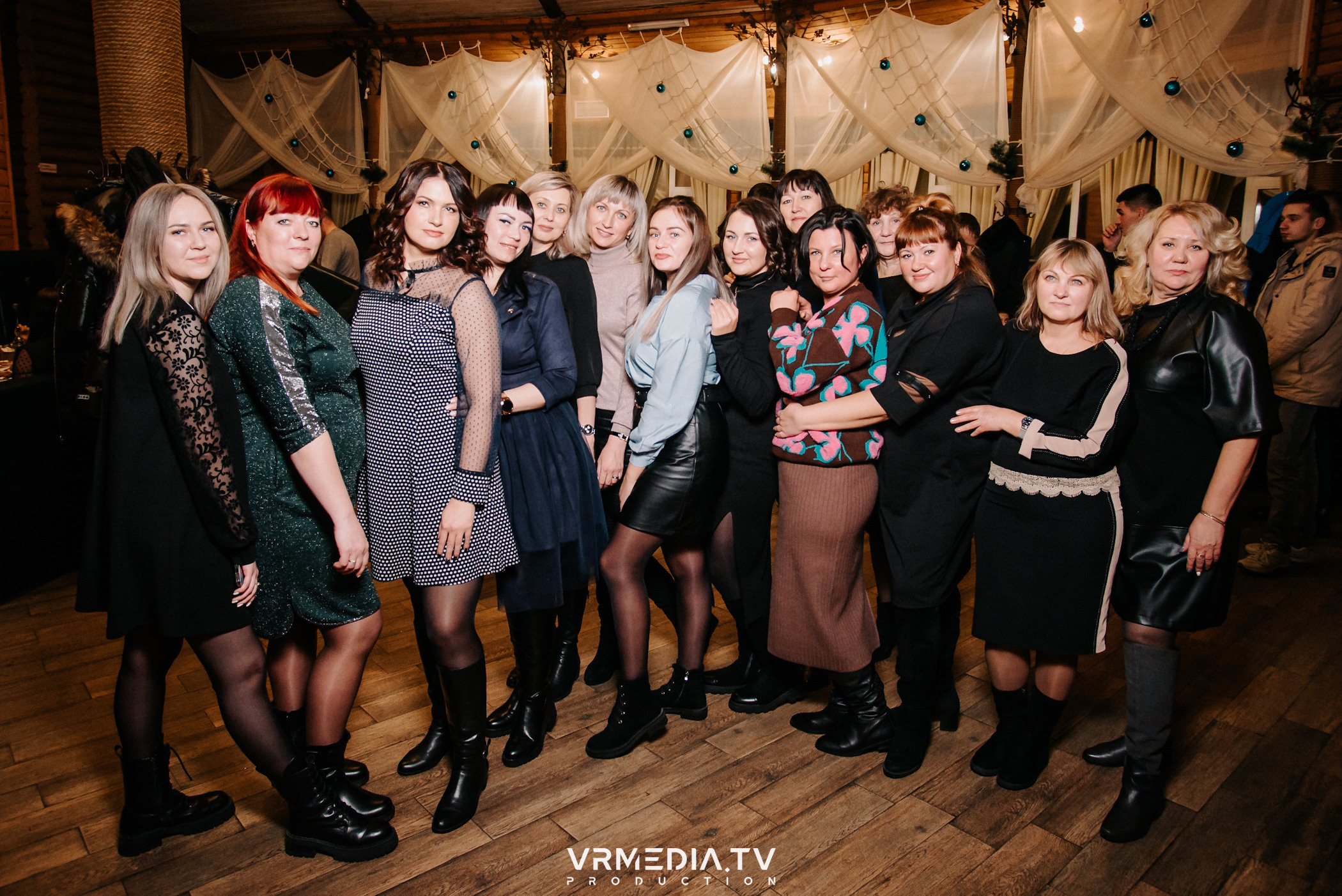 Новогодний вечер «У Петровича»