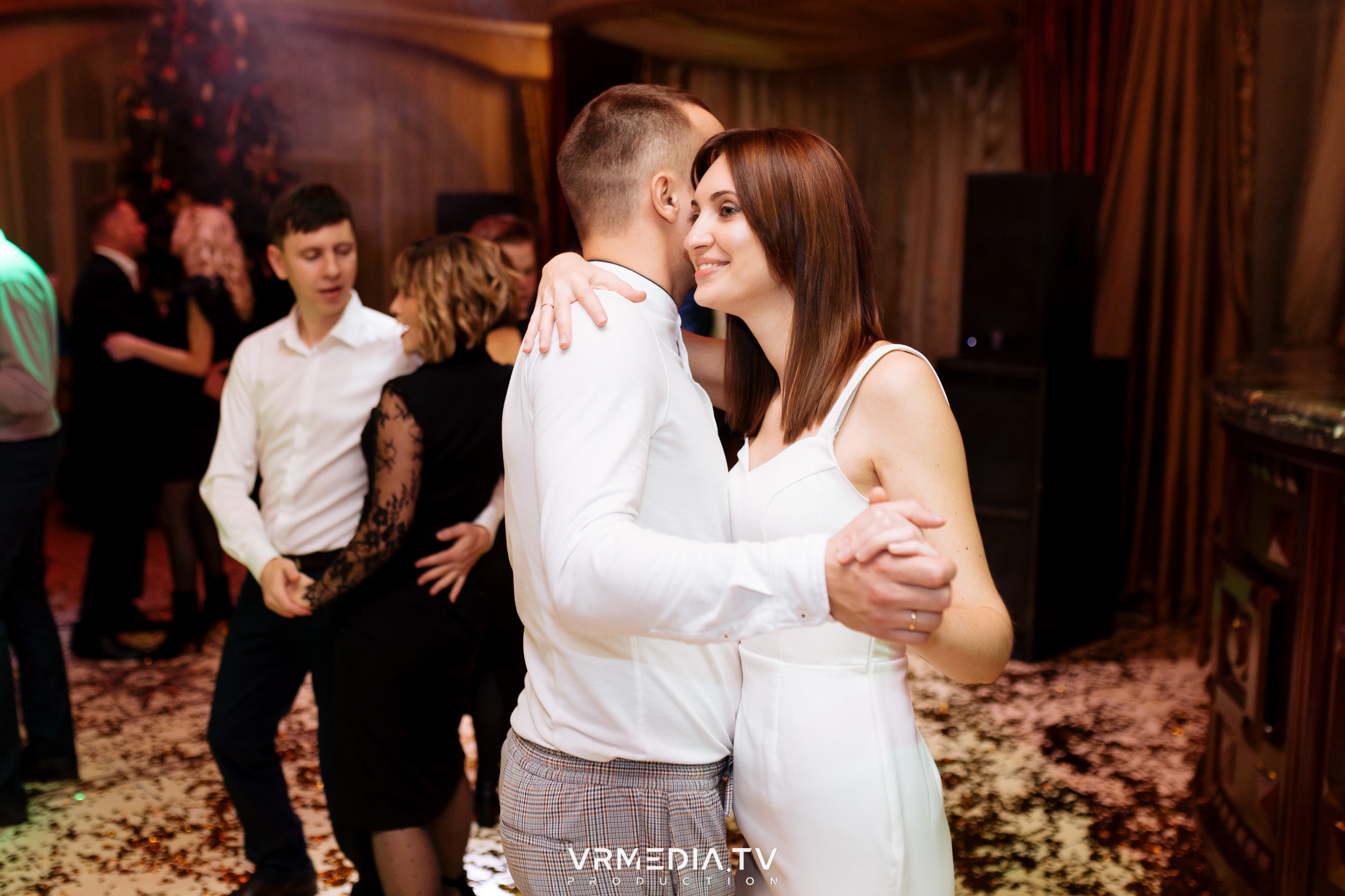 «Новогодний Мюзикл» в ресторане «Лазурный Берег»