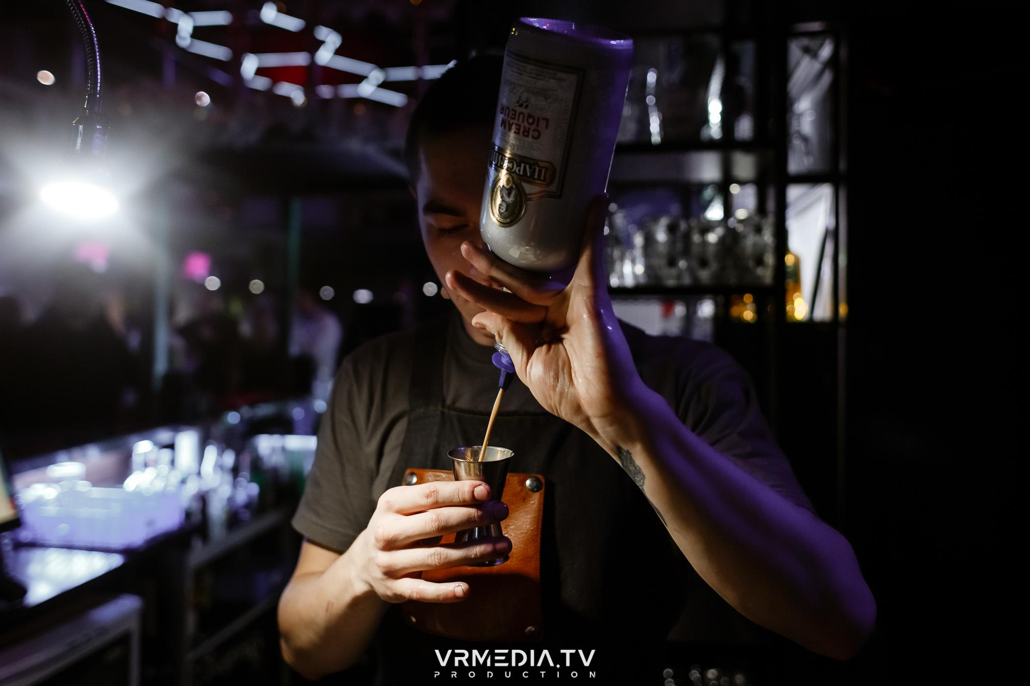 Выходные в баре «DOSKI»