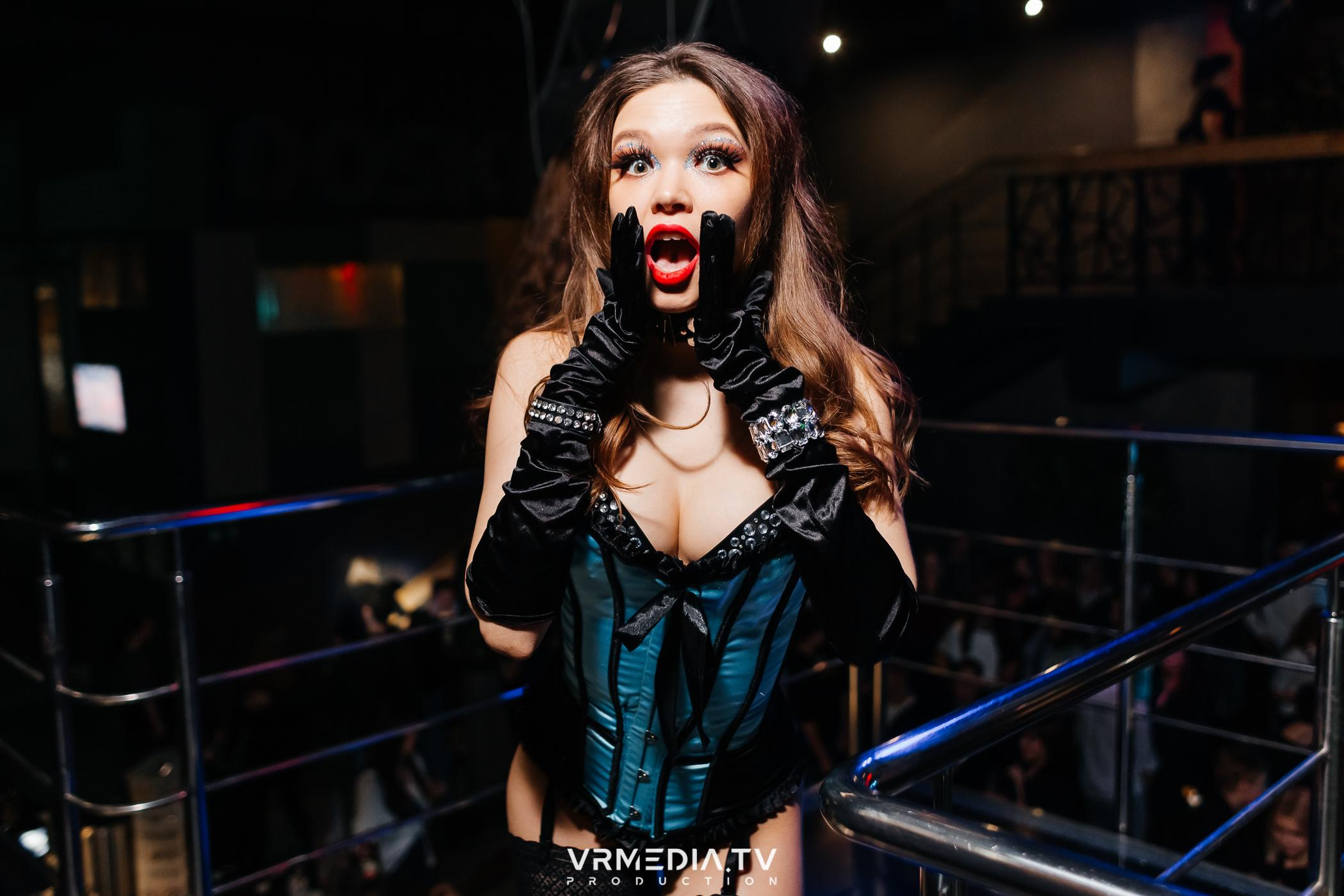 Выходные в баре «DOSKI»