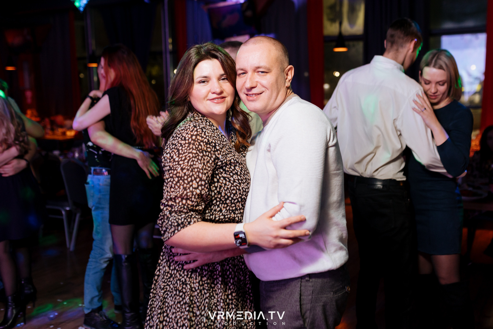 Жаркий новогодний корпоратив в гриль-баре «Жара»