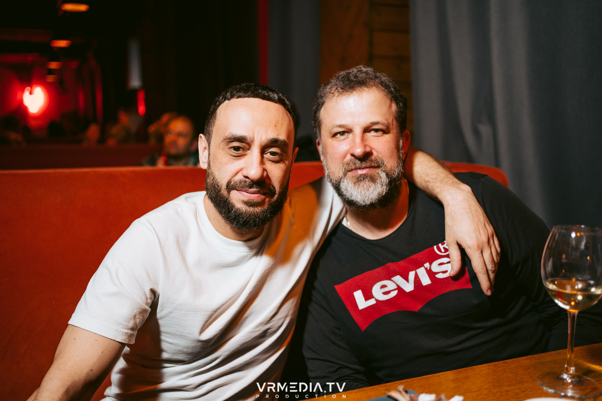 Джазовая среда: шоу «КИНОхроника»