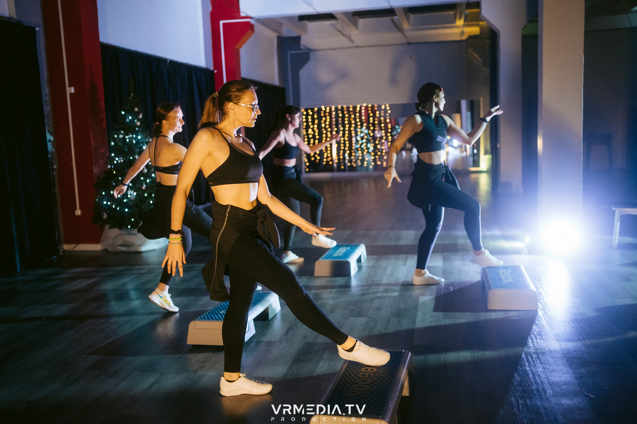 Новогодний вечер в «FREEDOM by Kseniya Aleksandrova»