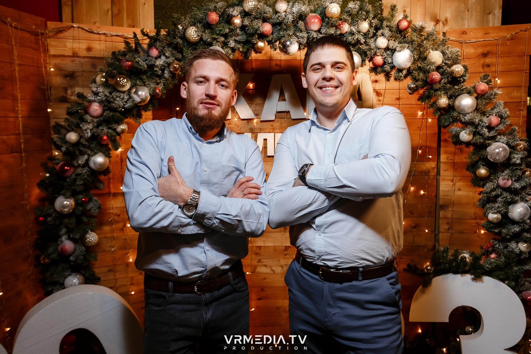 Жаркий новогодний корпоратив в гриль-баре «Жара»