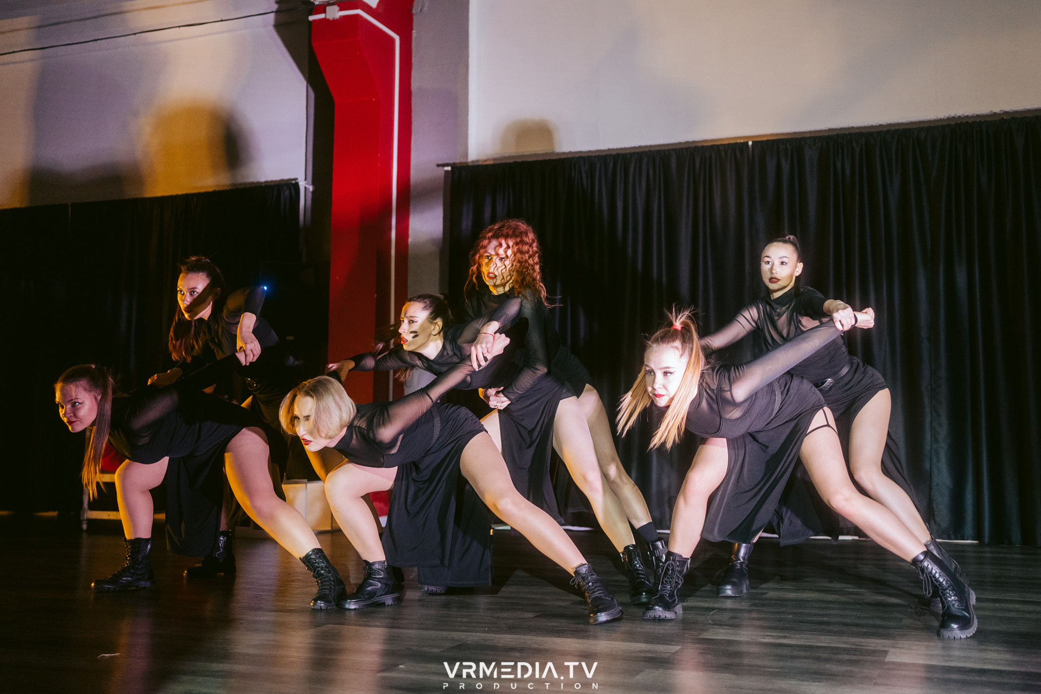 Новогодний вечер в «FREEDOM by Kseniya Aleksandrova»