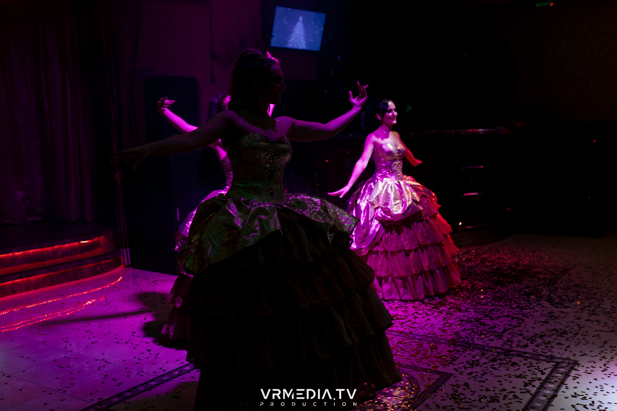 «Новогодний Мюзикл» в ресторане «Лазурный Берег»