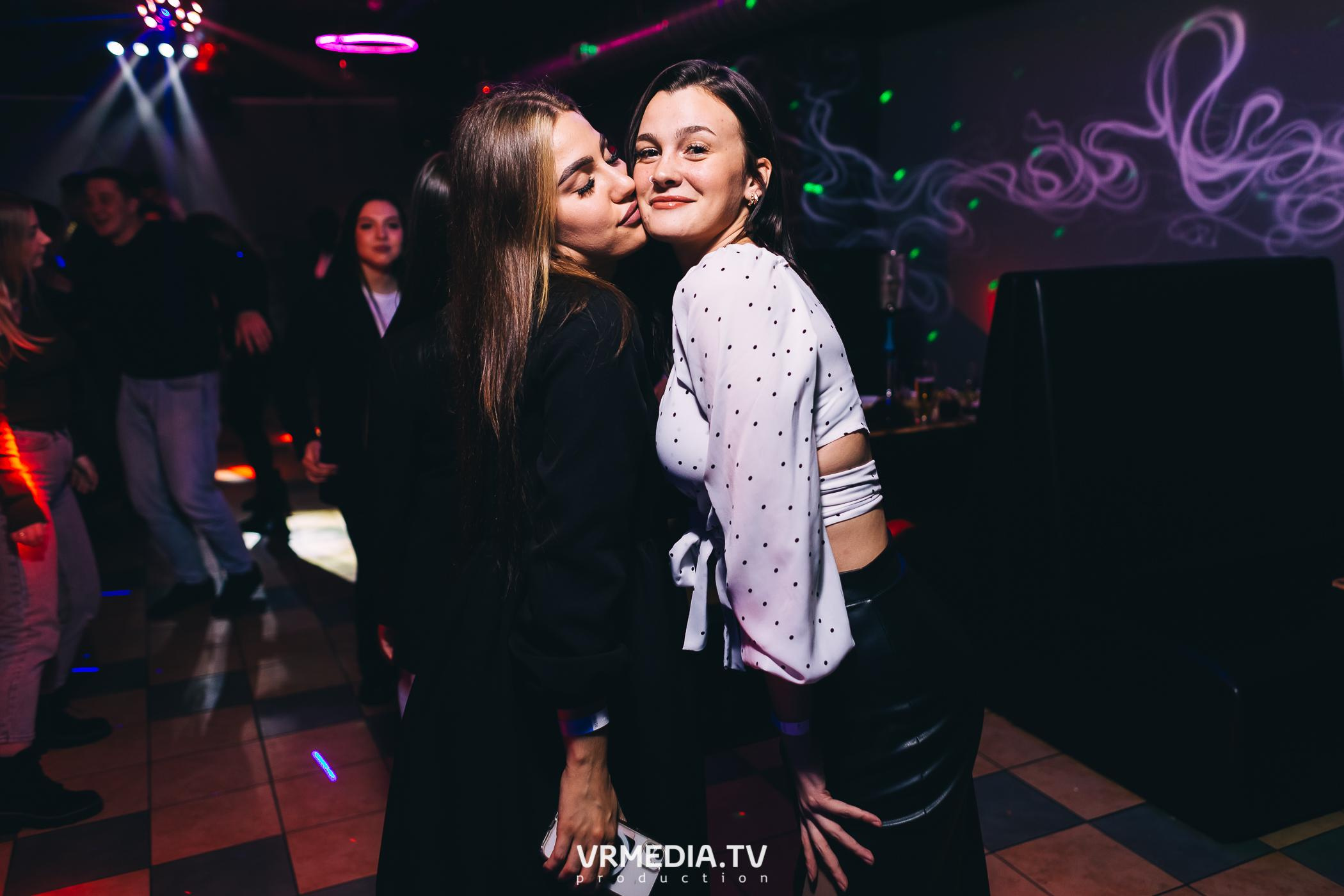 Выходные в баре «BORODA»