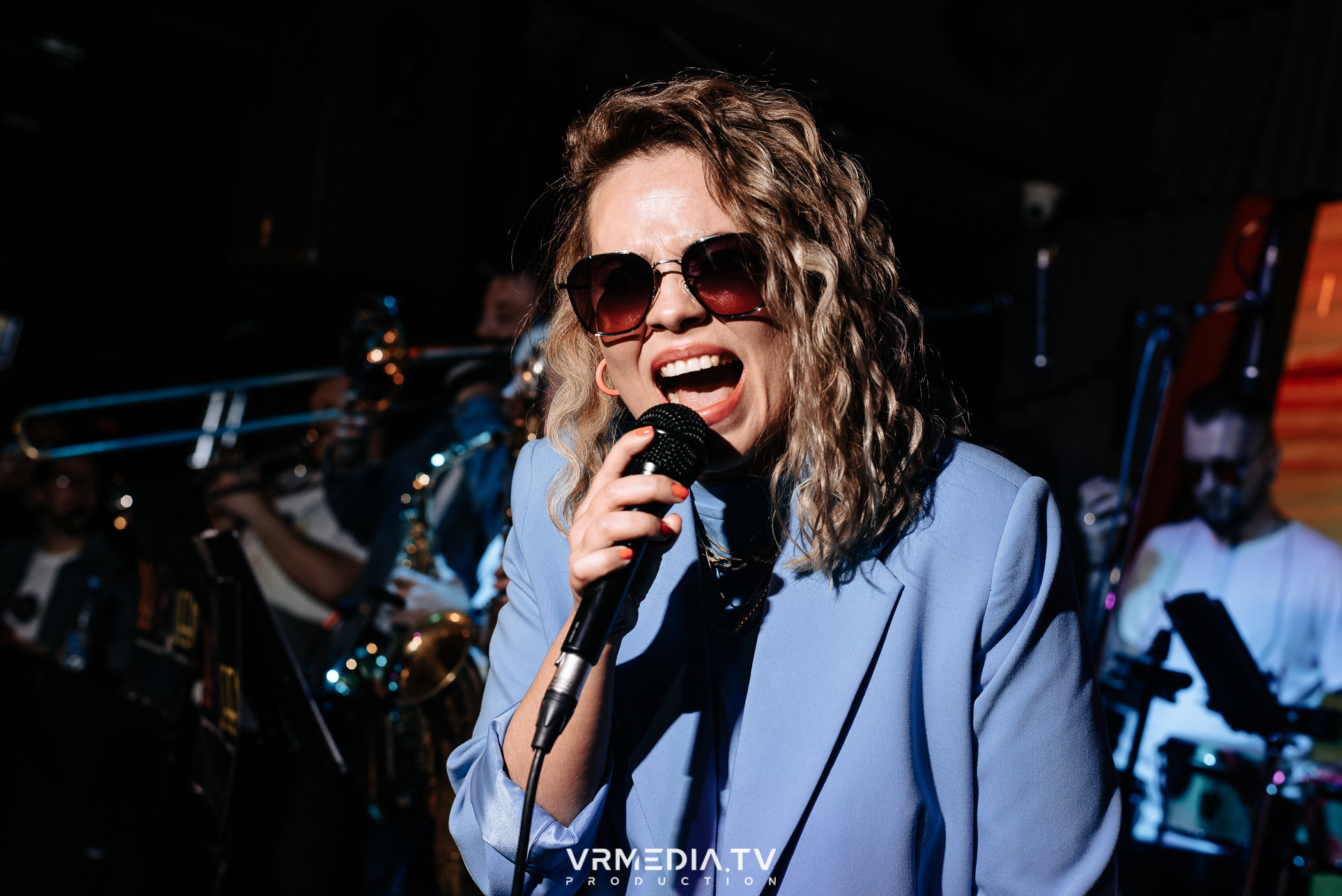 Джазовая среда: BBQueen: Переменная облачность