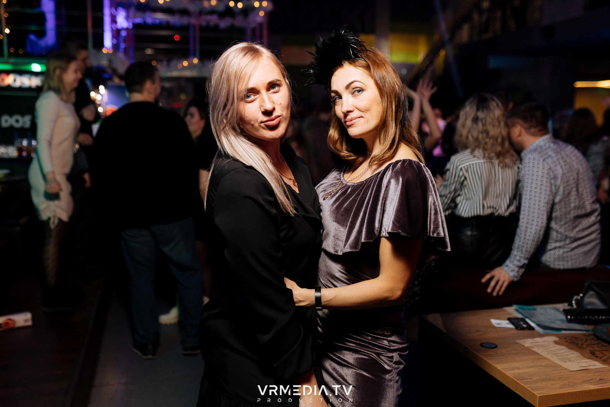 Выходные в баре «DOSKI»