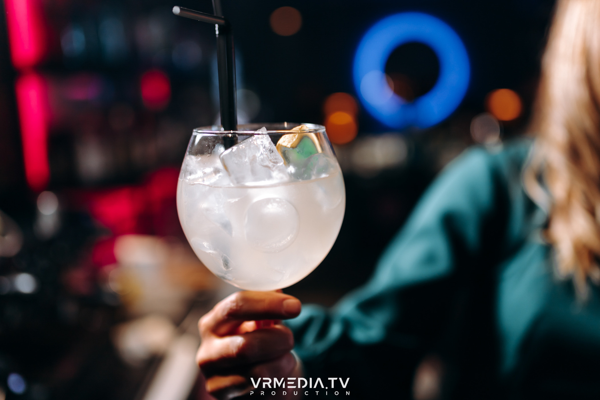 Новогодние корпоративы в караоке-баре «Опера»