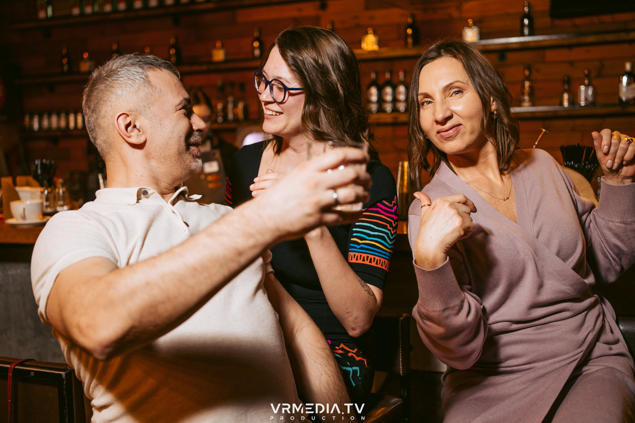 Джазовая среда: Чарльз Бёртон (США)