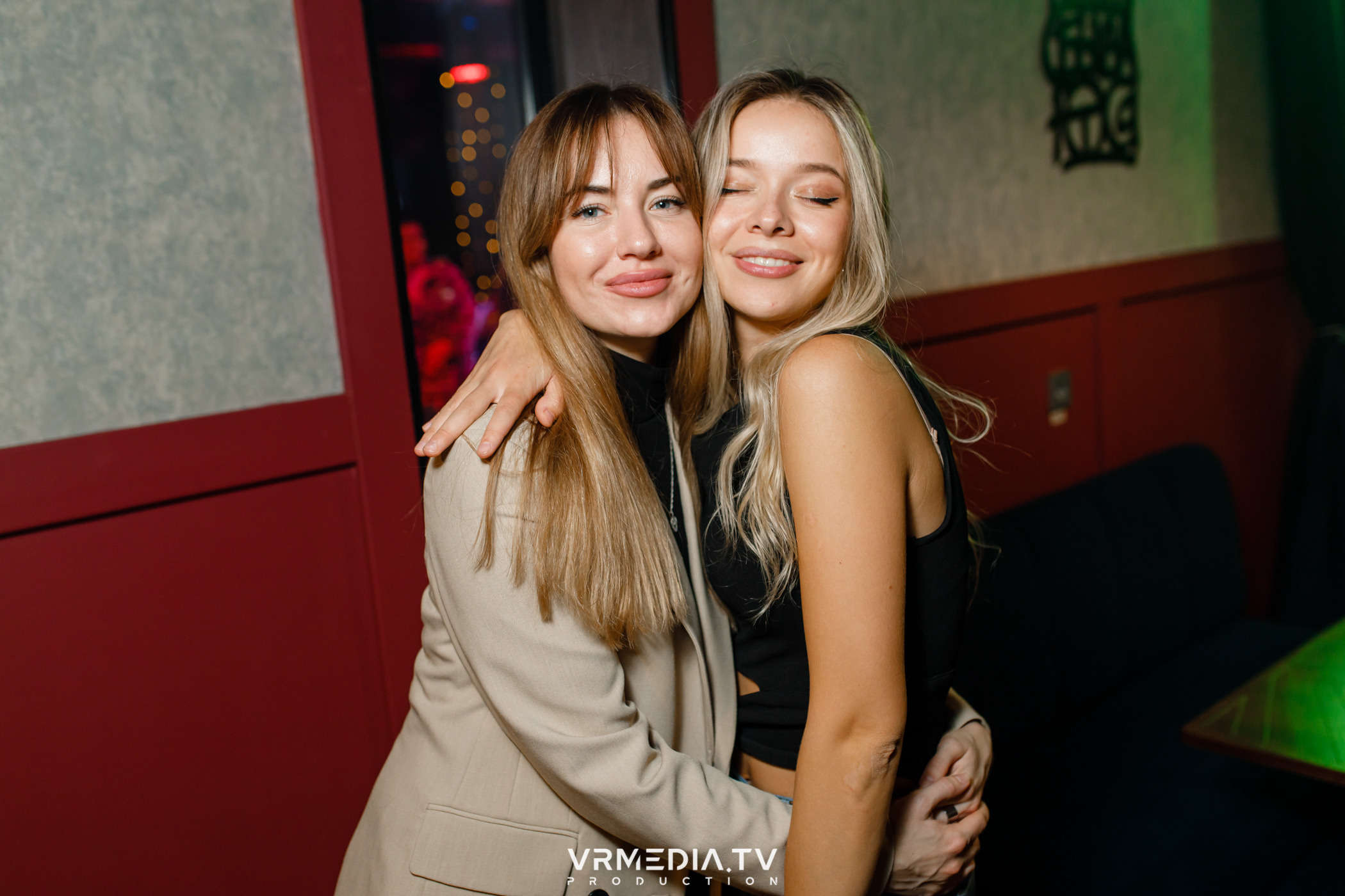 Выходные в караоке-баре «Опера»