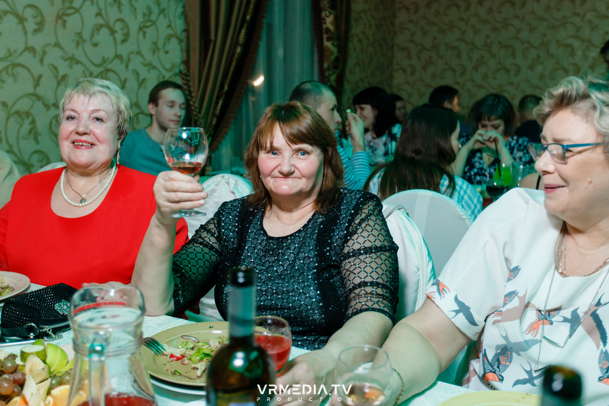 Международный женский день в ресторане «Лазурный Берег»