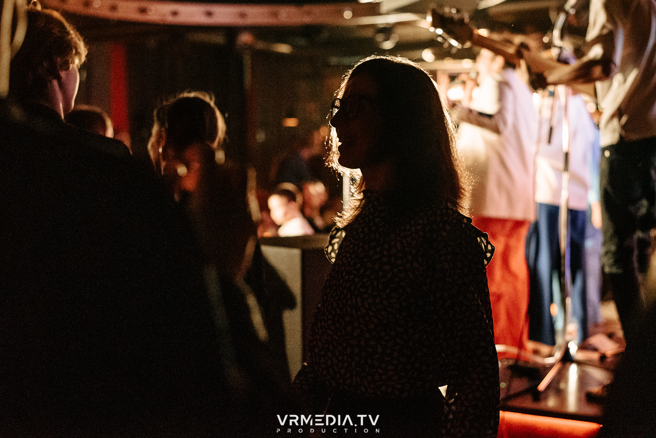 Джазовая среда: BBQueen: Переменная облачность