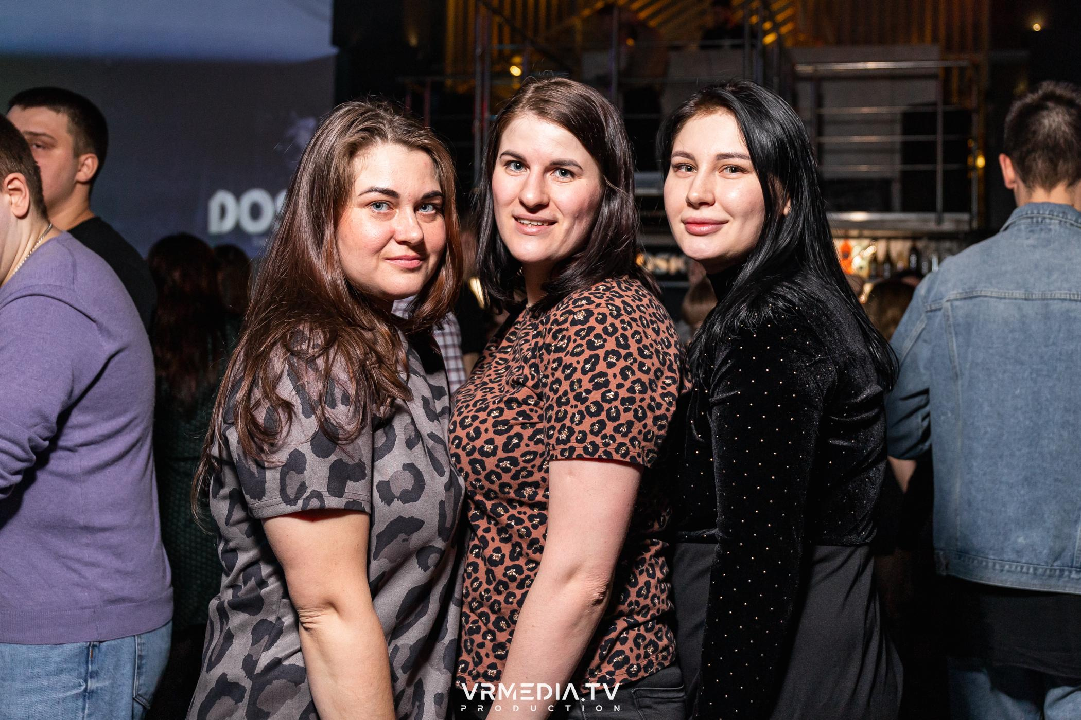 Выходные в баре «DOSKI»