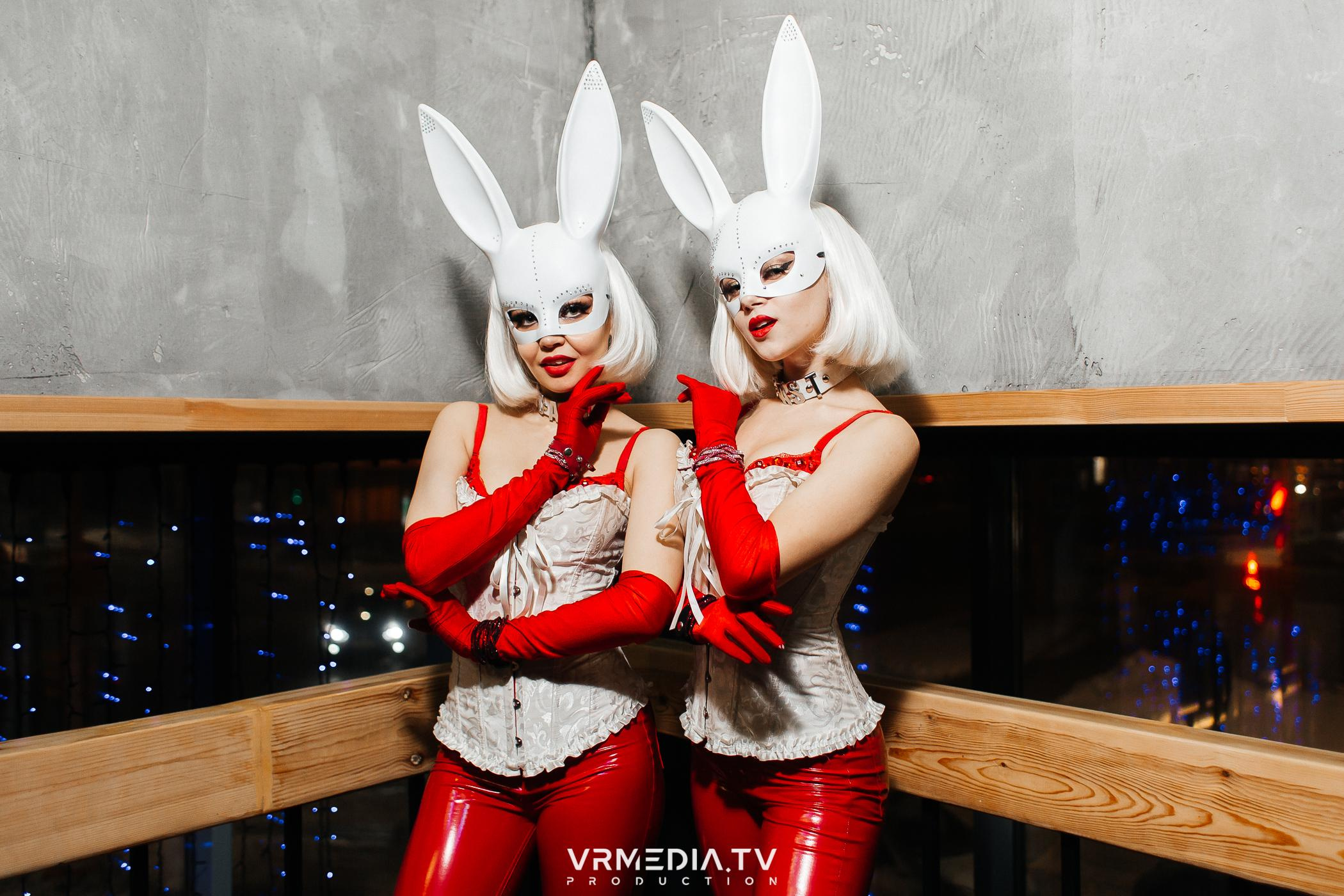 Выходные в баре «DOSKI»