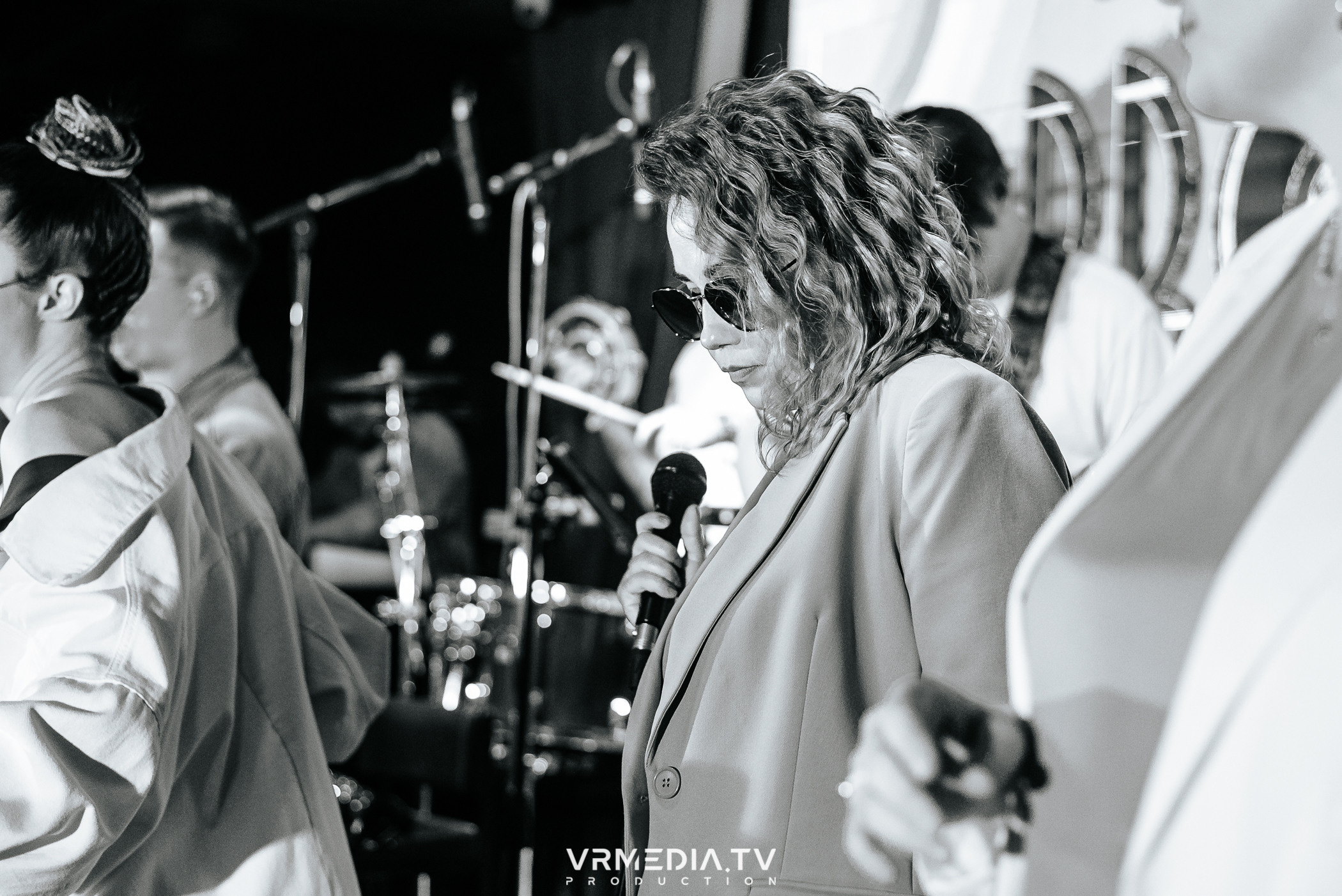 Джазовая среда: BBQueen: Переменная облачность