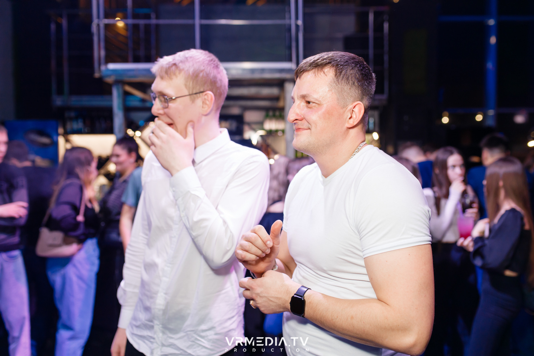 Выходные в баре «DOSKI»