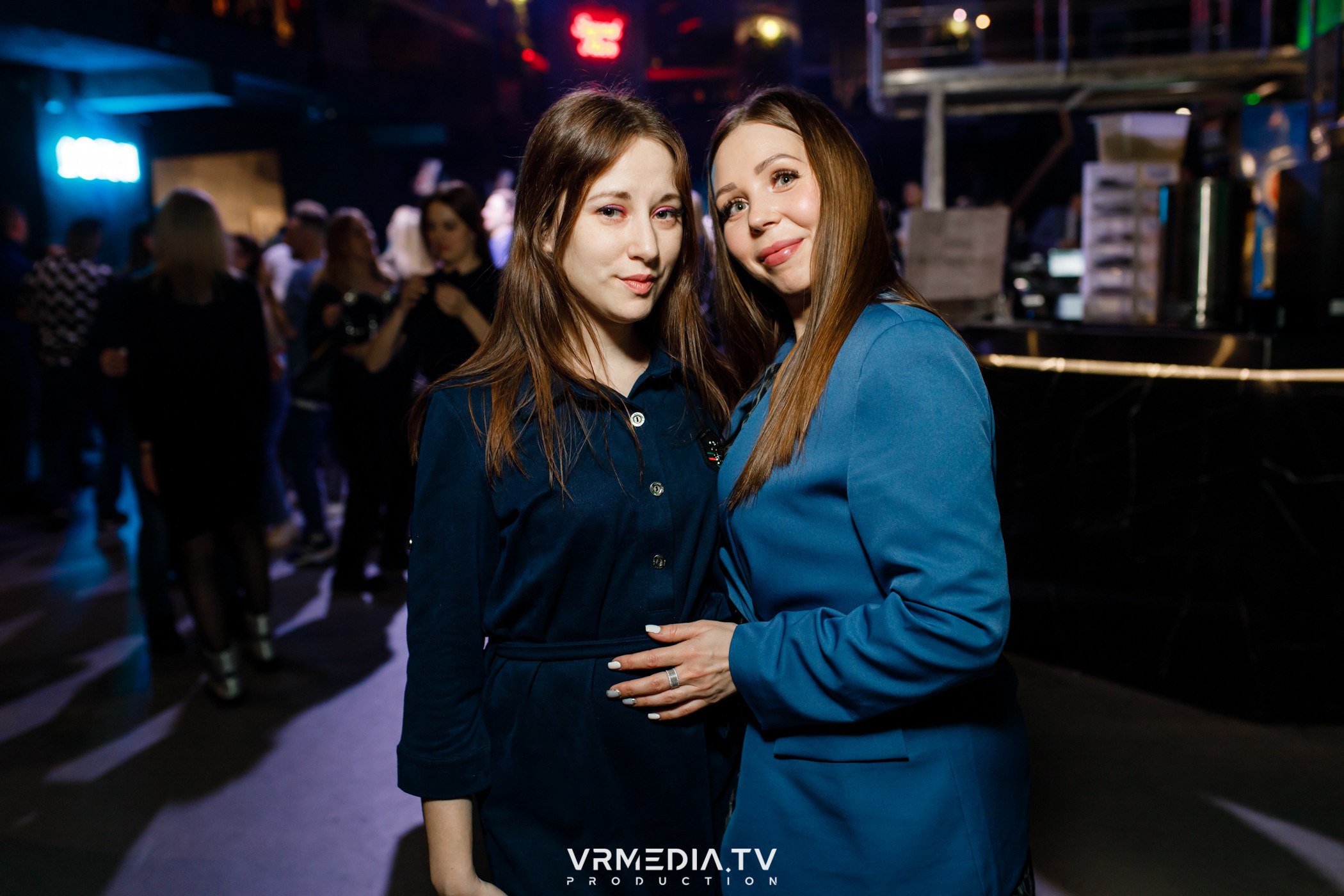 Выходные в баре «DOSKI»