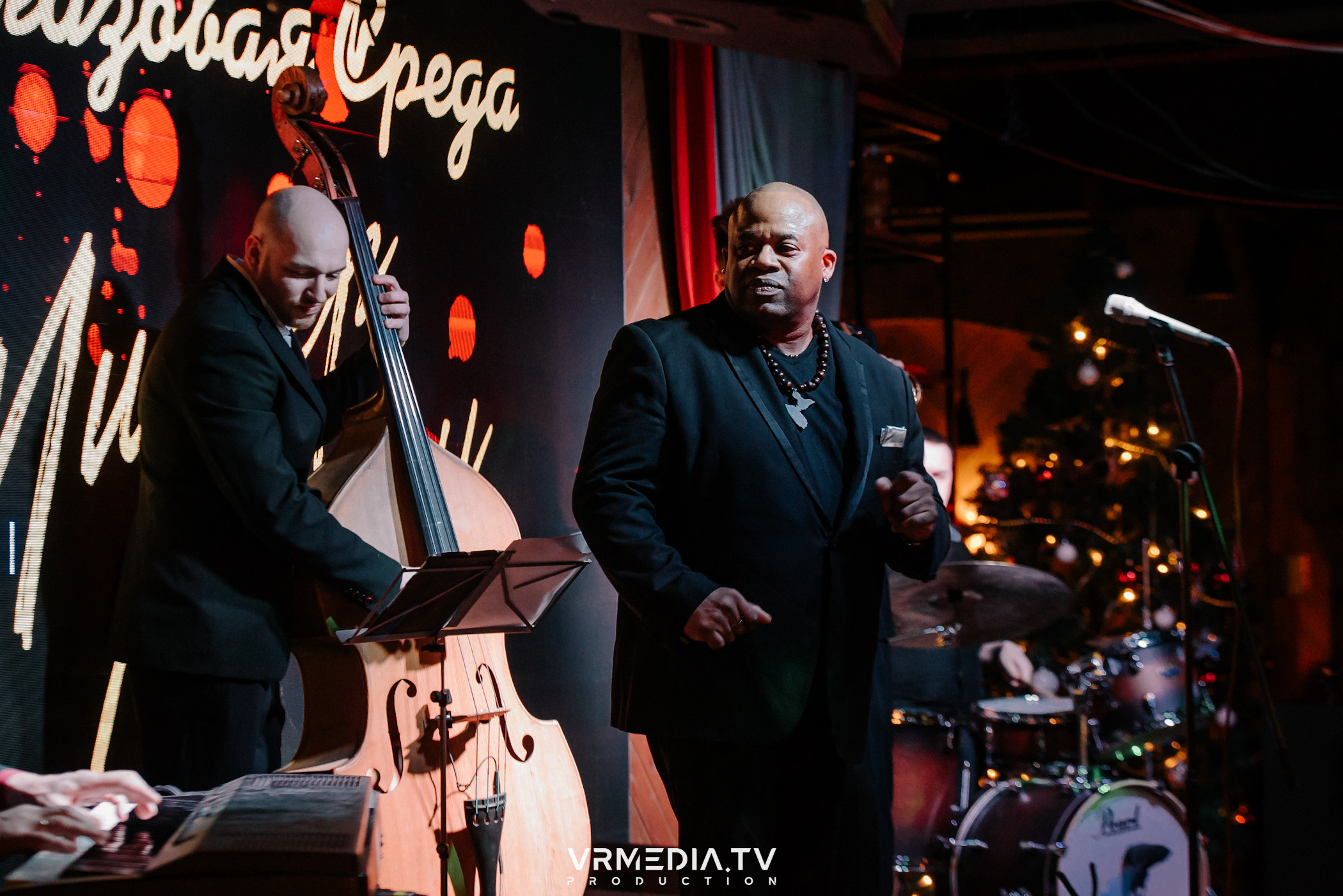 Джазовая среда: Певец Мистер Мелвин (Франция)