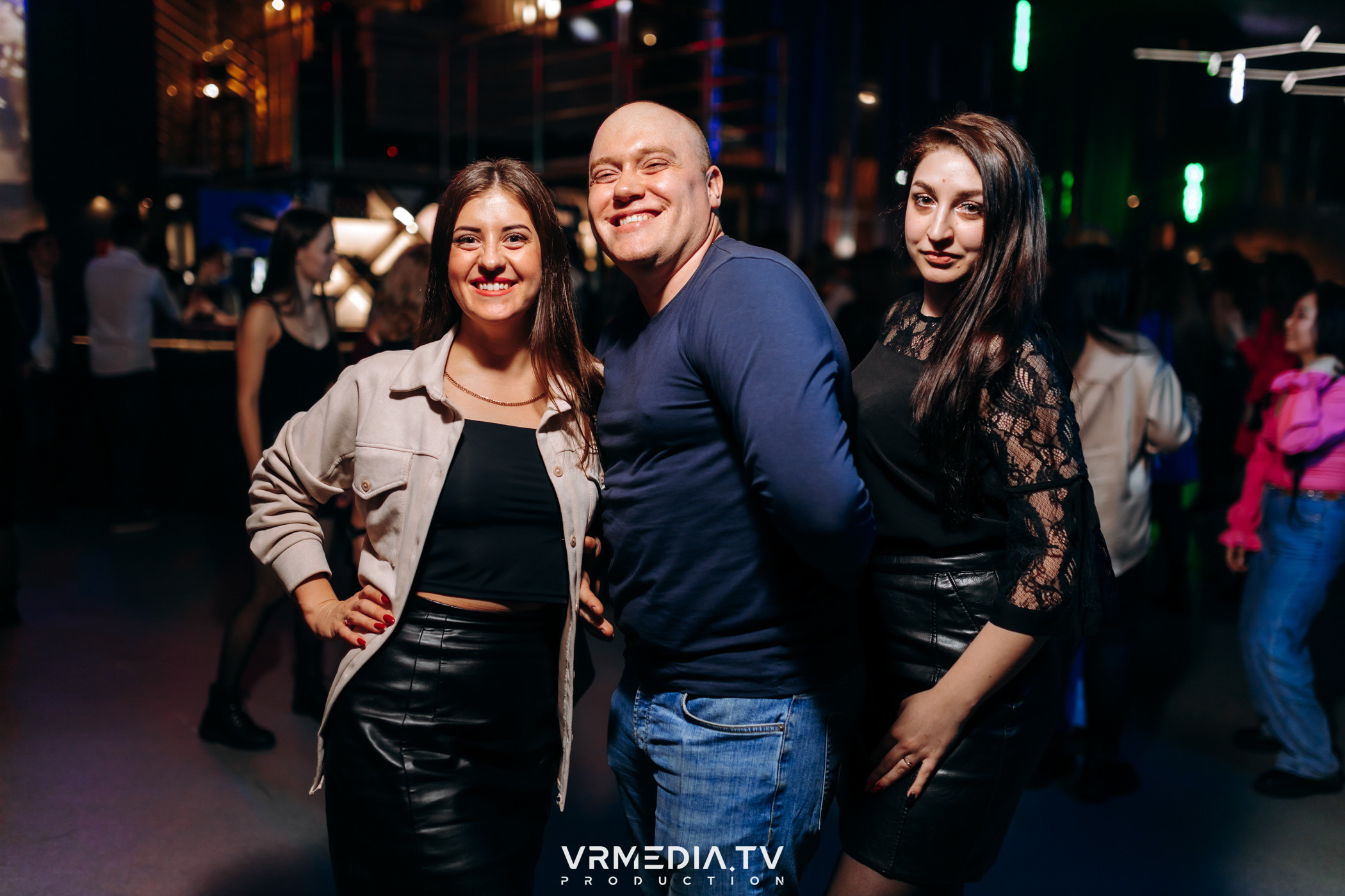 Выходные в баре «DOSKI»