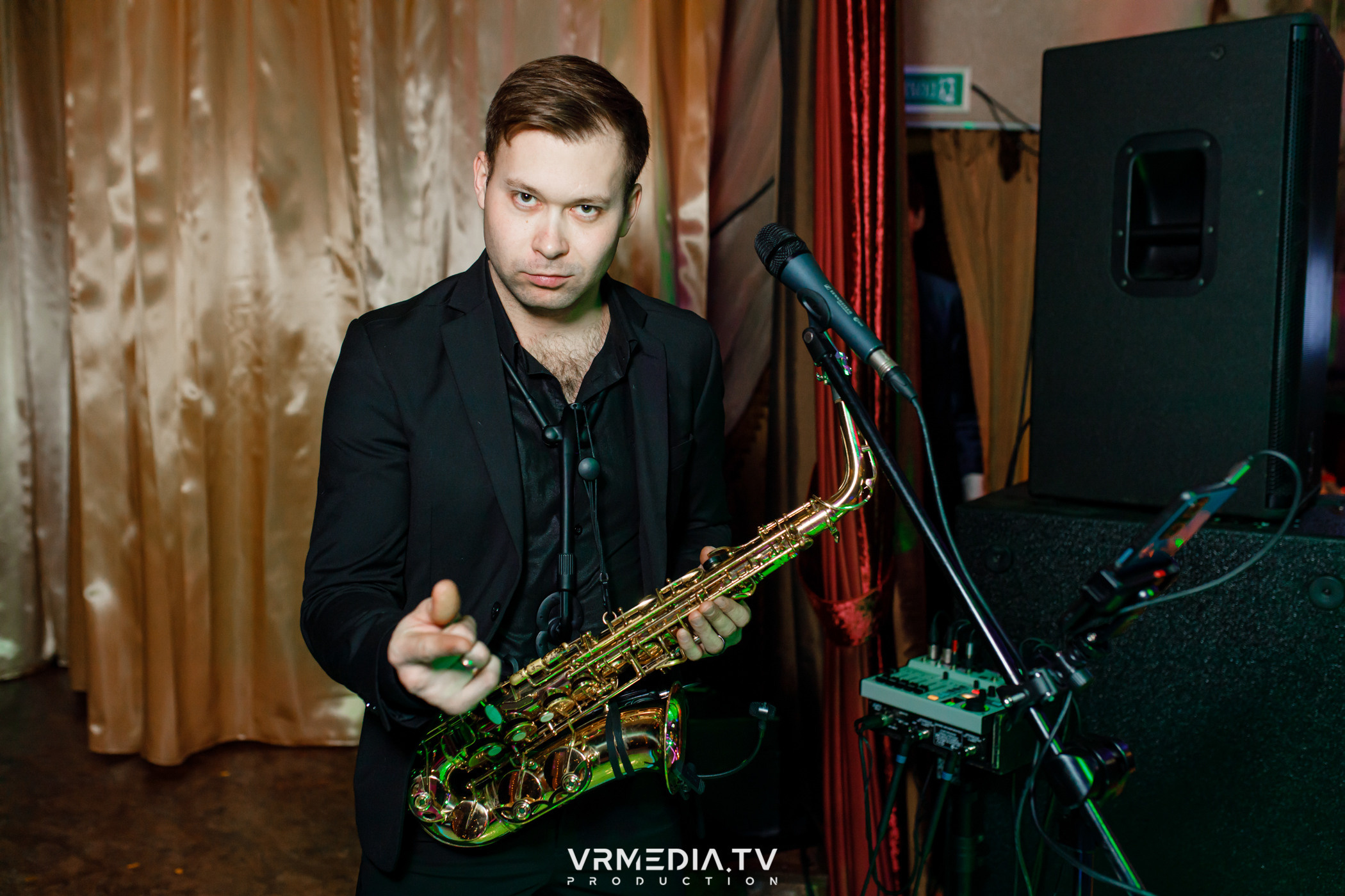 «Новогодний Мюзикл» в ресторане «Лазурный Берег»