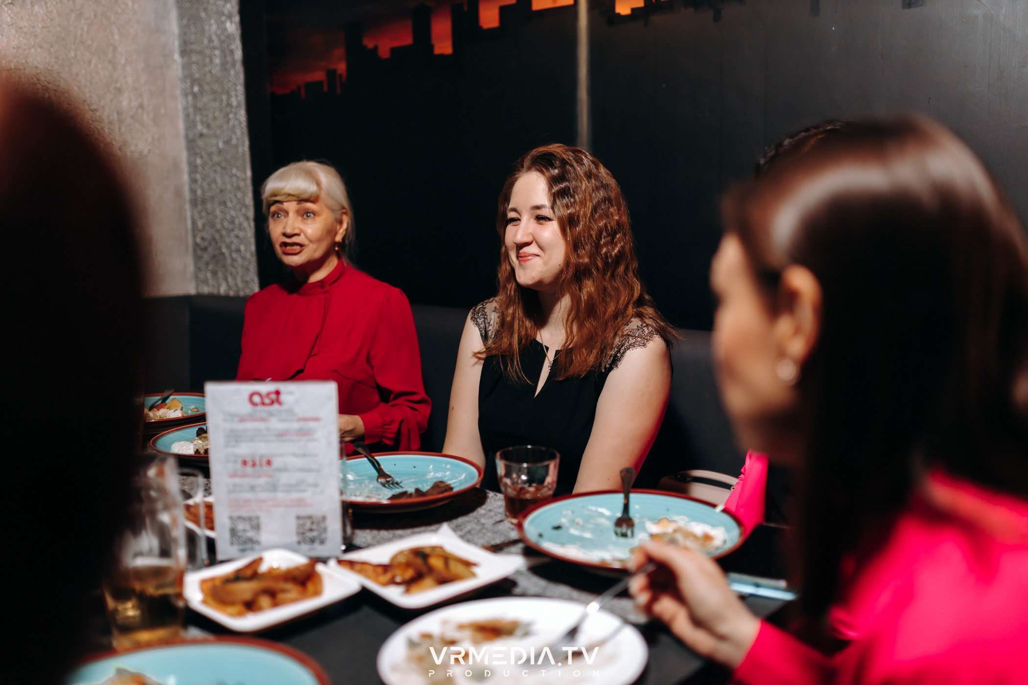 Международный женский день в караоке-баре «Chicago»