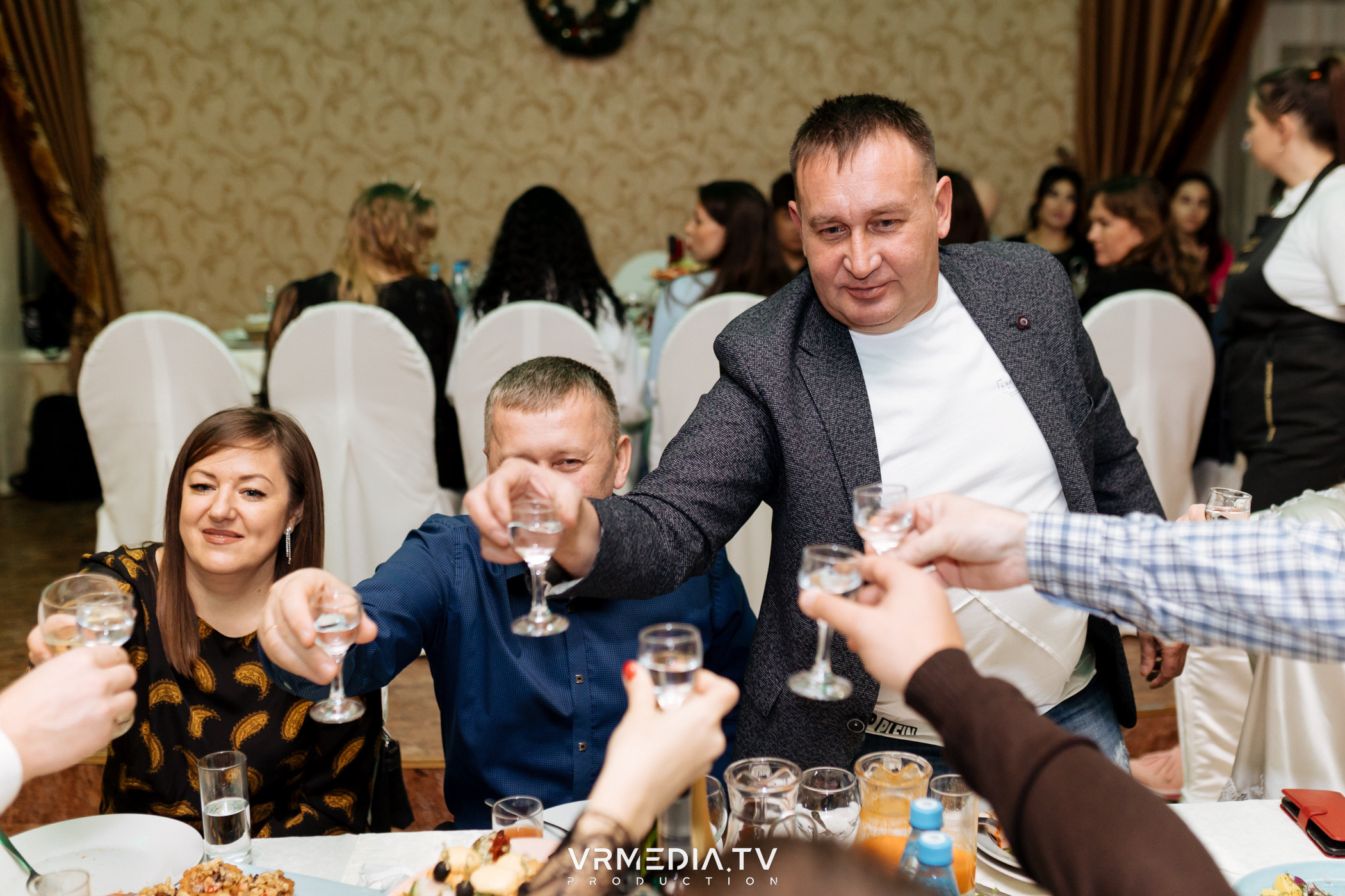 «Новогодний Мюзикл» в ресторане «Лазурный Берег»