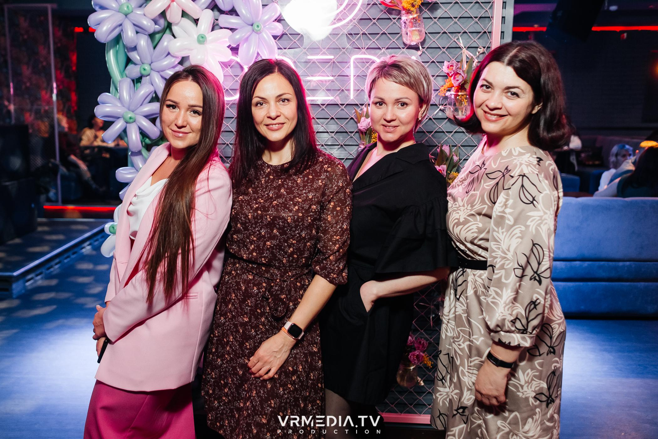 Woman party в караоке-баре «Opera»