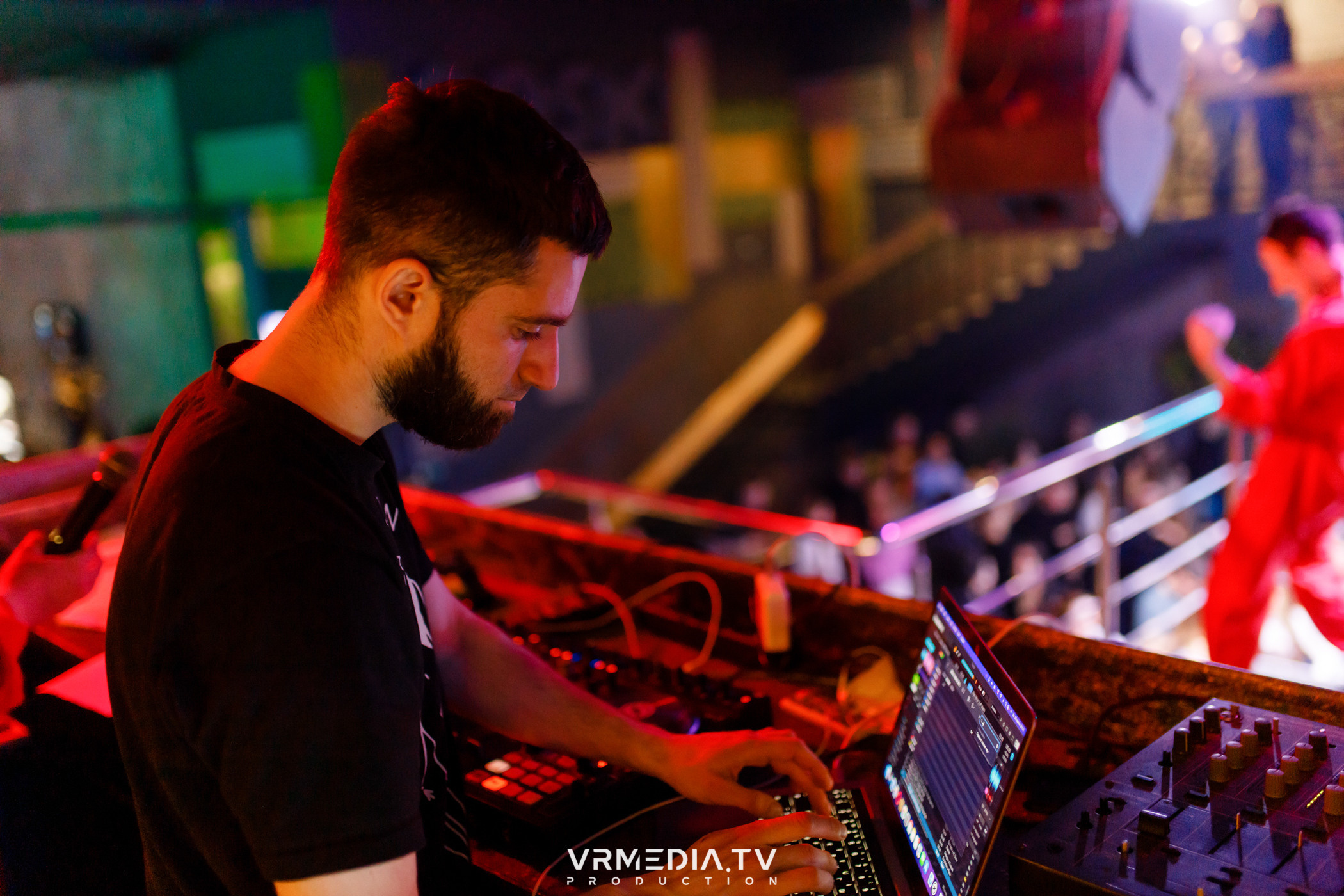 Выходные в баре «DOSKI»