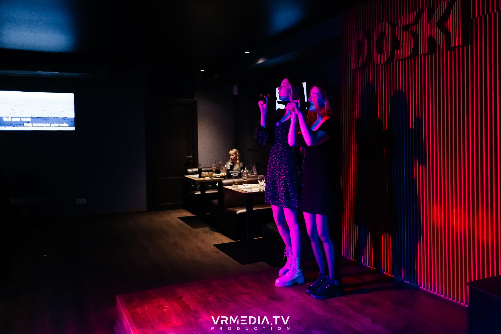 Выходные в баре «DOSKI»