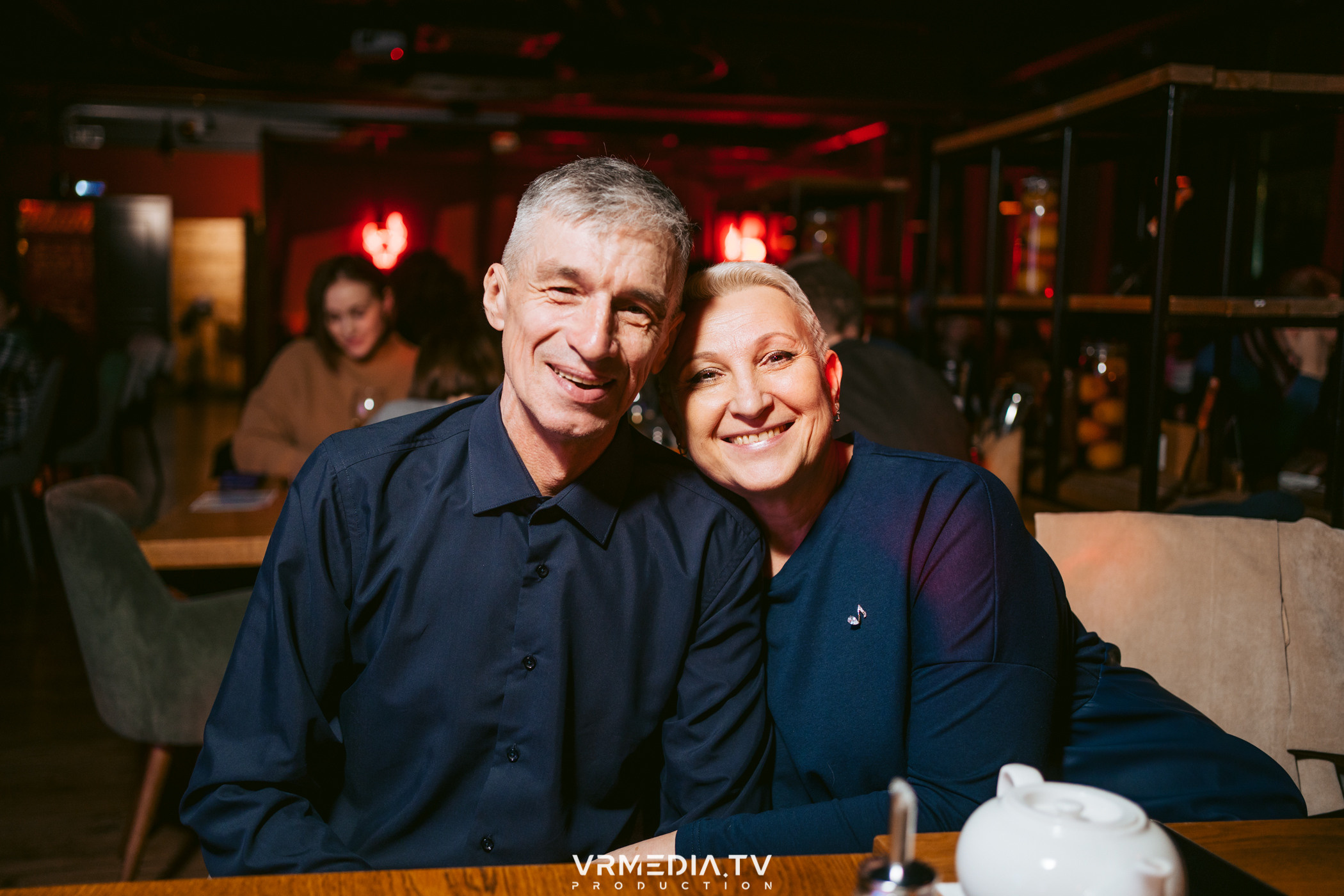 Джазовая среда: Чарльз Бёртон (США)