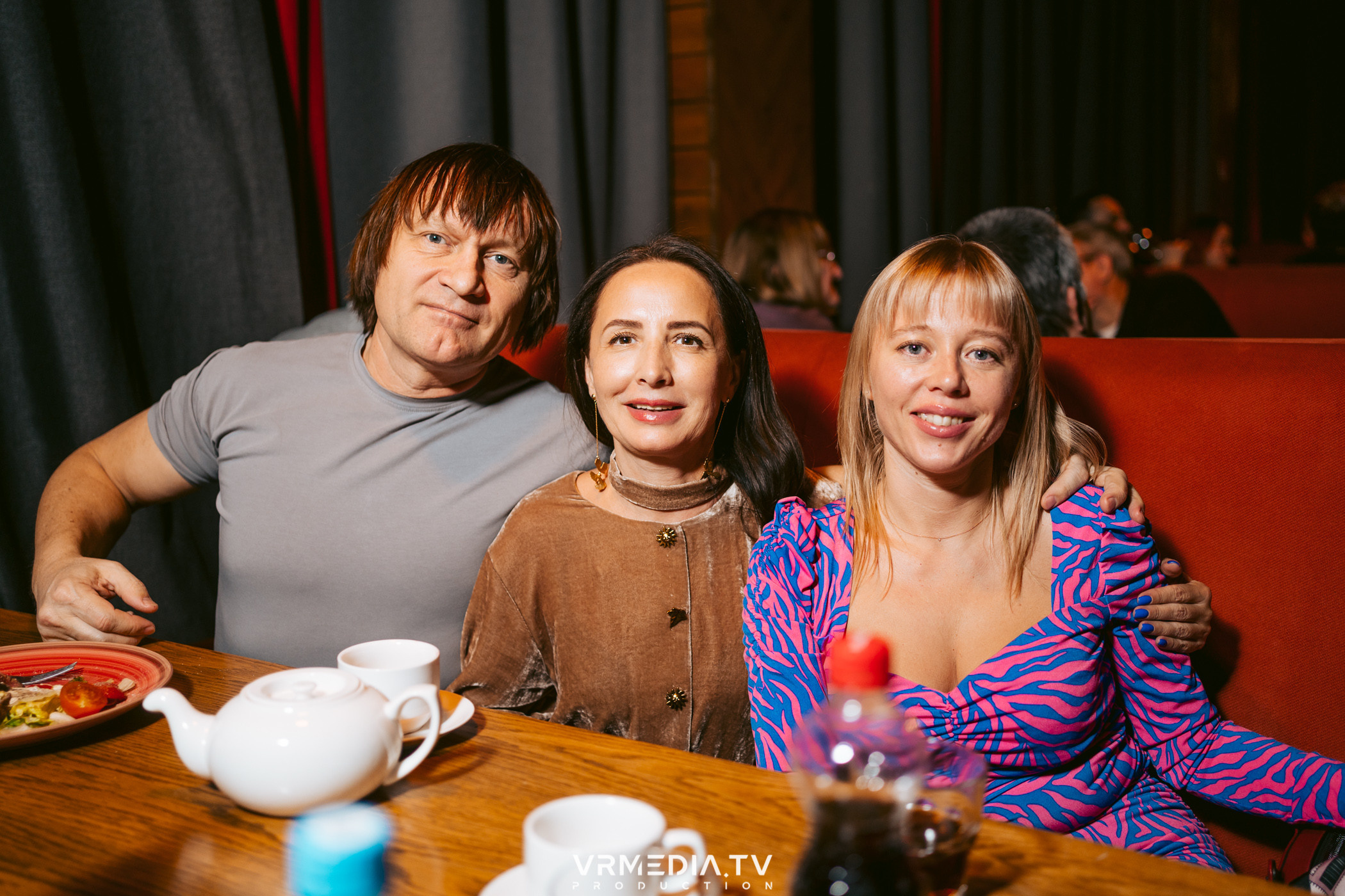 Джазовая среда: Чарльз Бёртон (США)