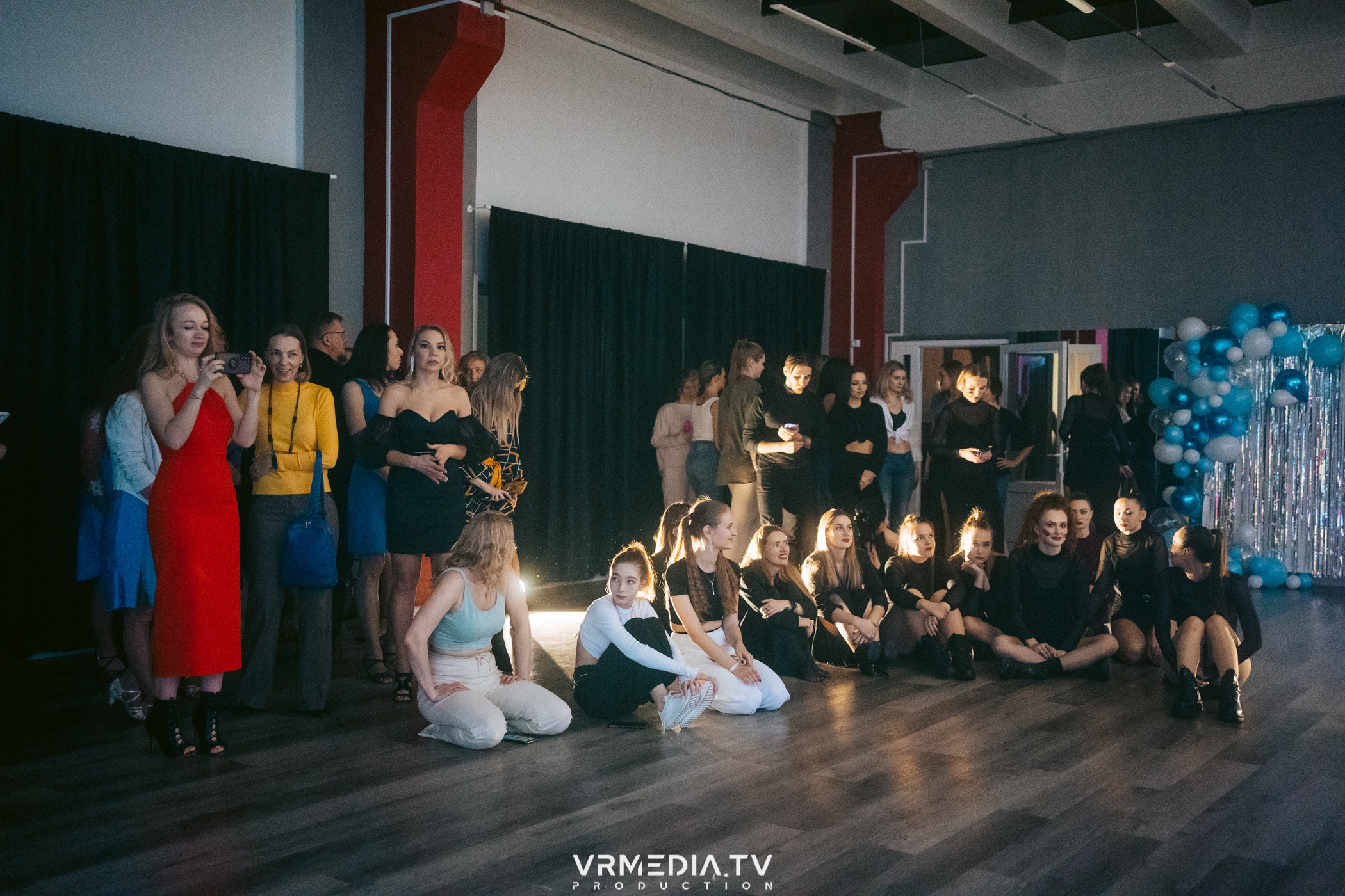 Новогодний вечер в «FREEDOM by Kseniya Aleksandrova»