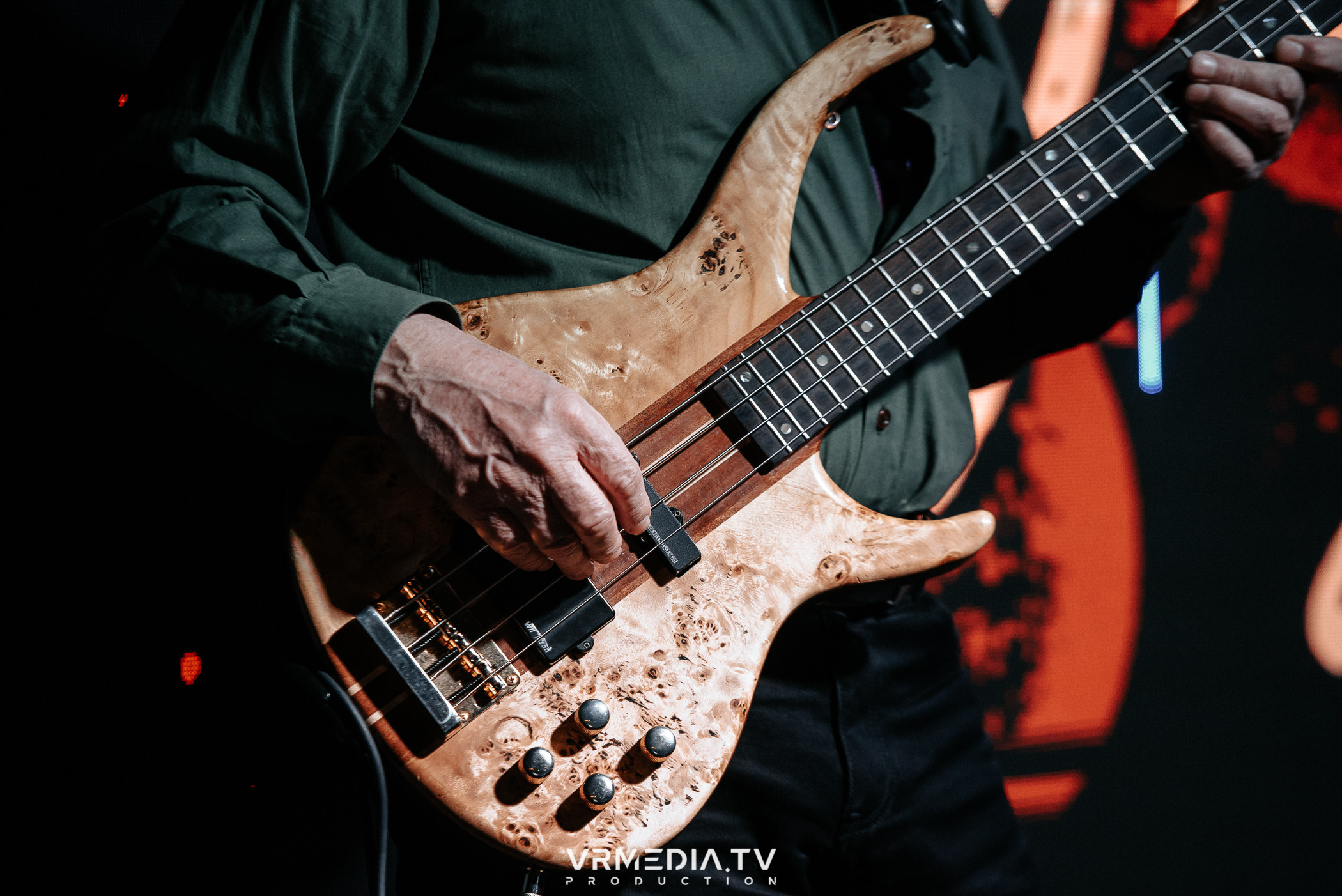 Джазовая среда: Джаз Замечательных Людей (Новосибирск)