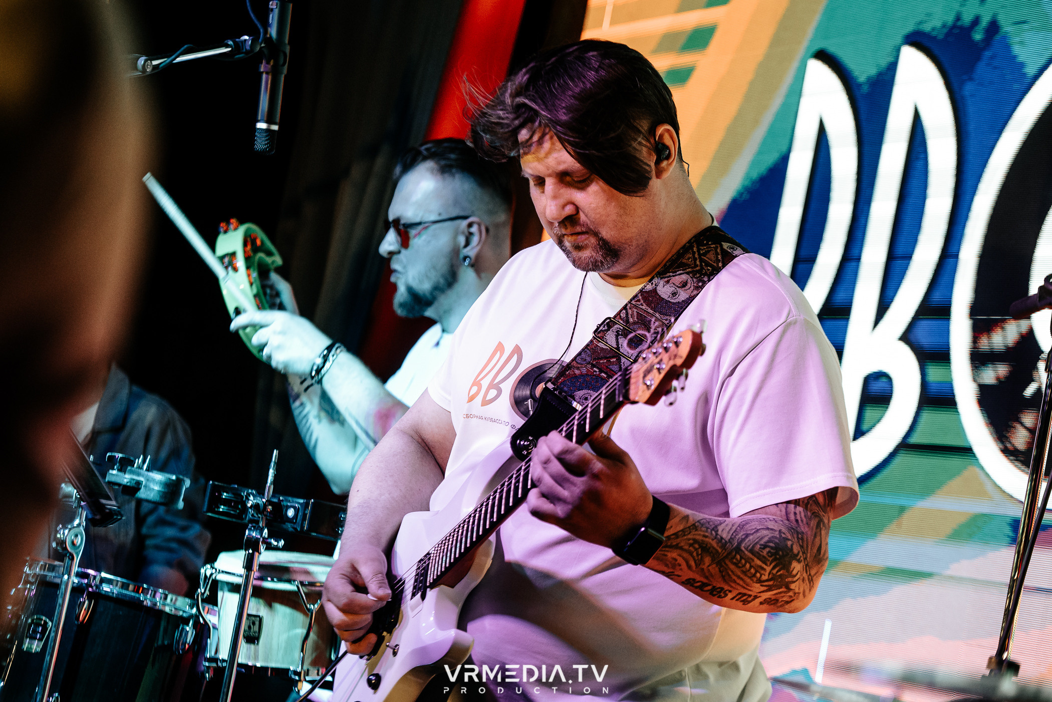 Джазовая среда: BBQueen: Переменная облачность