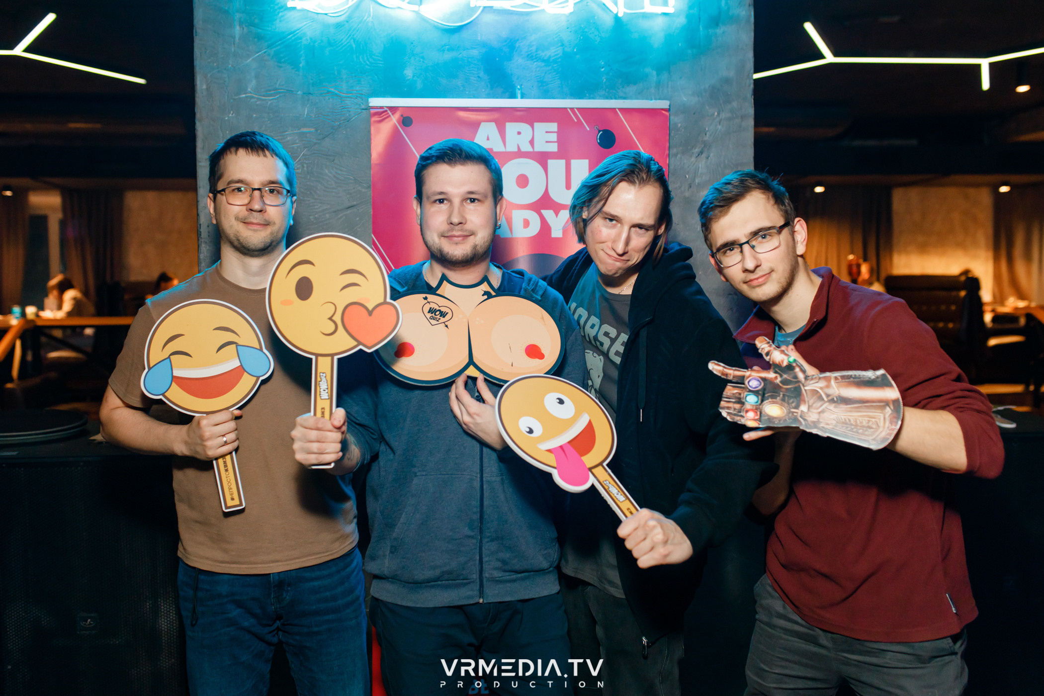 WoW QuiZ в баре «DOSKI»