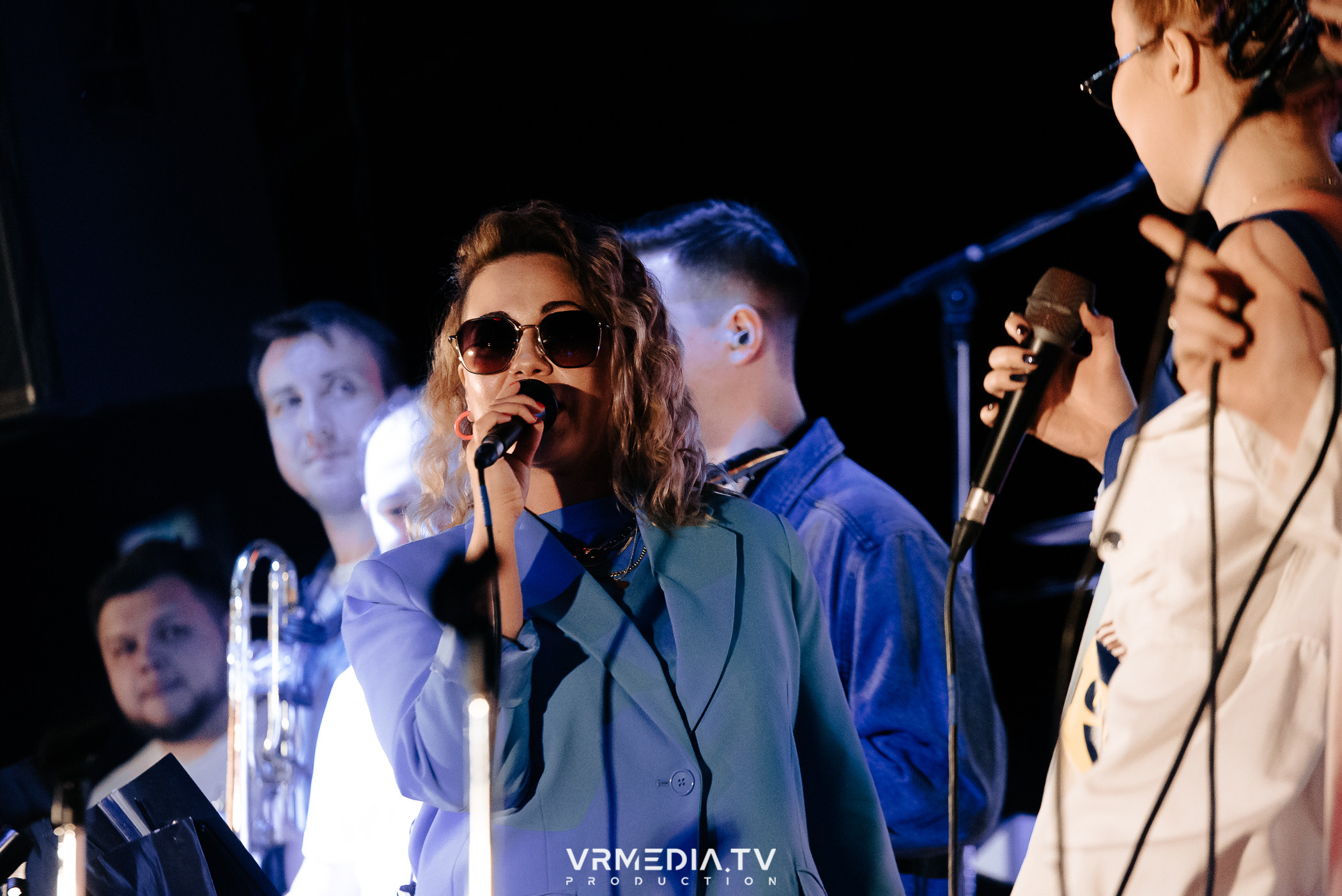 Джазовая среда: BBQueen: Переменная облачность