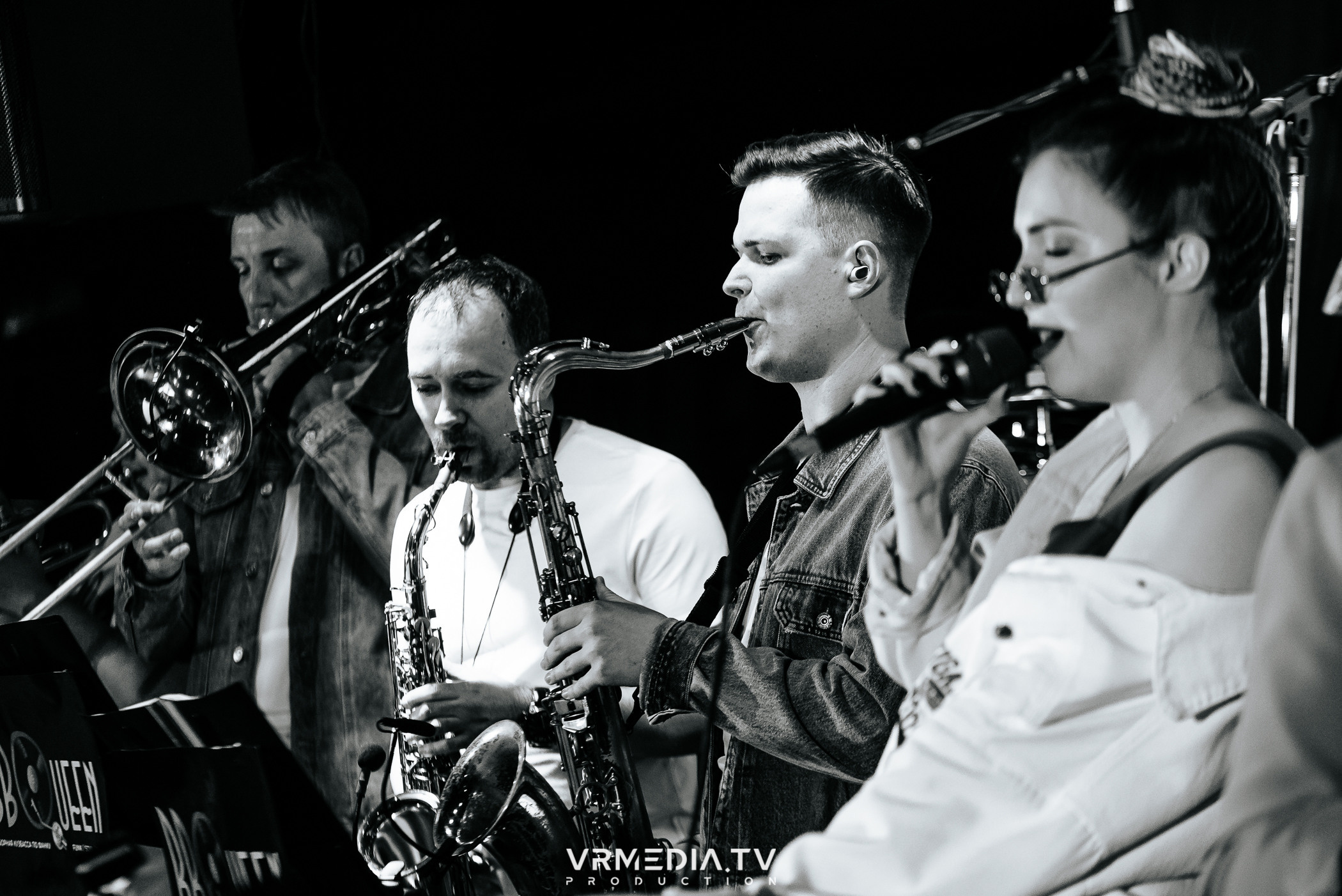 Джазовая среда: BBQueen: Переменная облачность